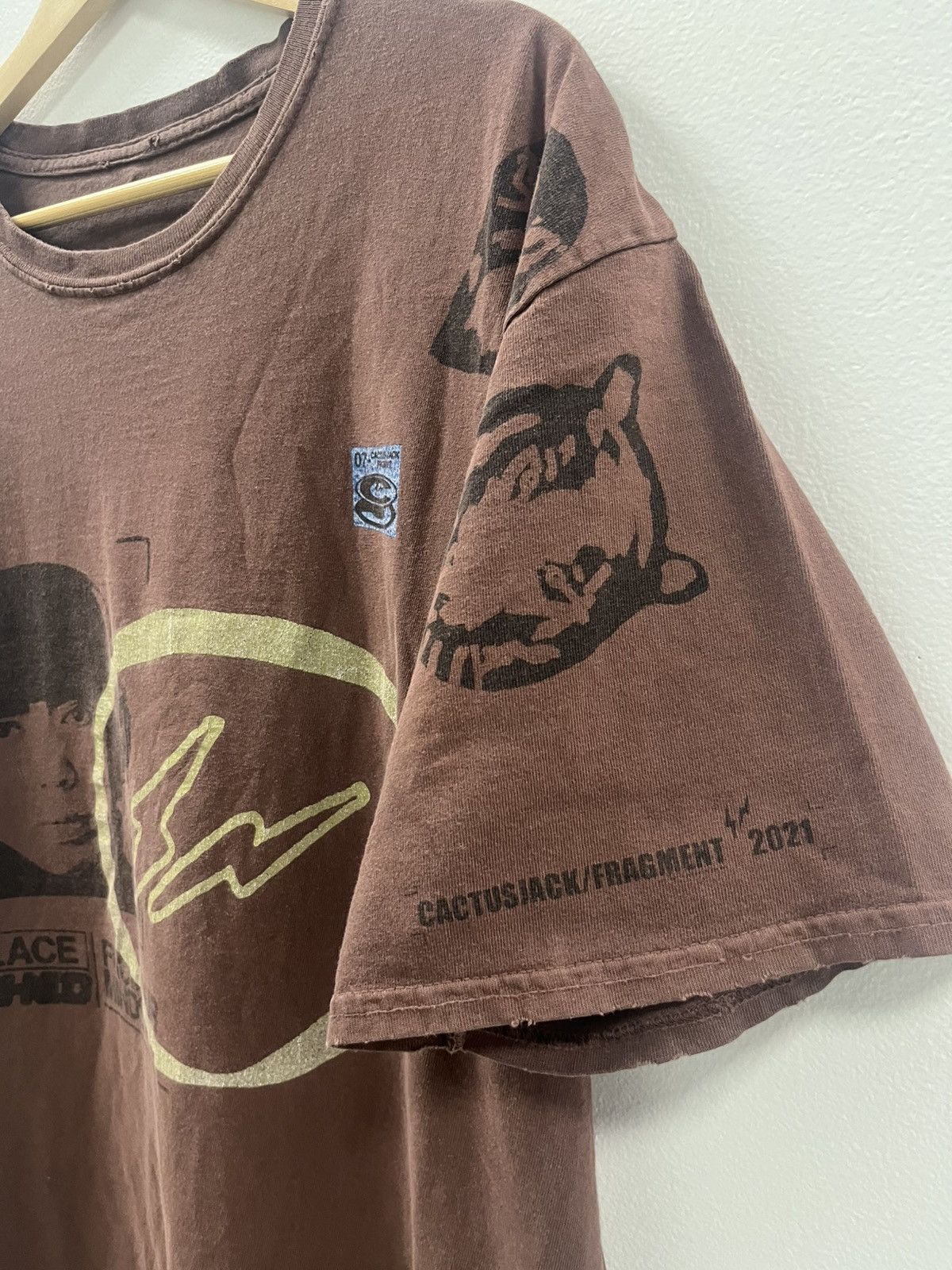 Fragment Design × Kaws × Travis Scott Travis scott x Fragment Nigo hiroshi T shirt Size US XL / EU 56 / 4 - 3 Thumbnail