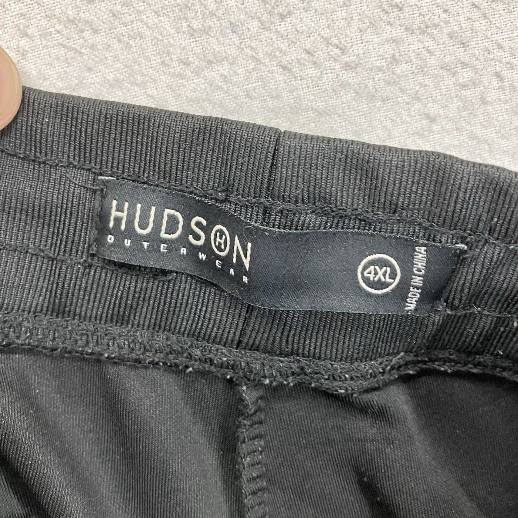 Hudson Hudson Outerwear Fly Emirates Dubai Men 4XL Active Wear Joggers 36x31 Wear Size US 39 - 5 Thumbnail