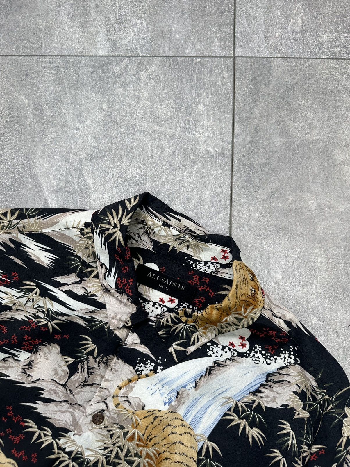 Other Allsaints Japanese Shirts Button Up Tiger Print Size US S / EU 44-46 / 1 - 4 Thumbnail