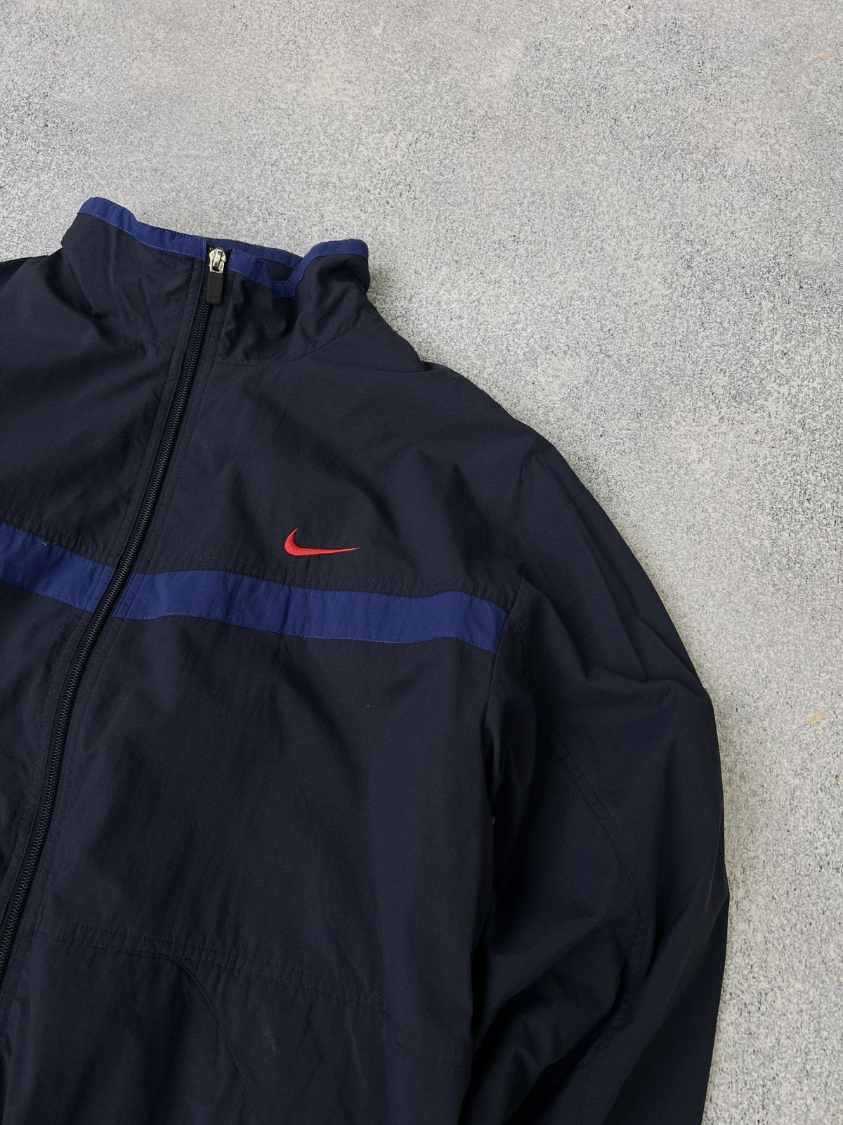 Nike × Vintage Vintage Nike 90s style sweatshirt Size US M / EU 48-50 / 2 - 6 Thumbnail