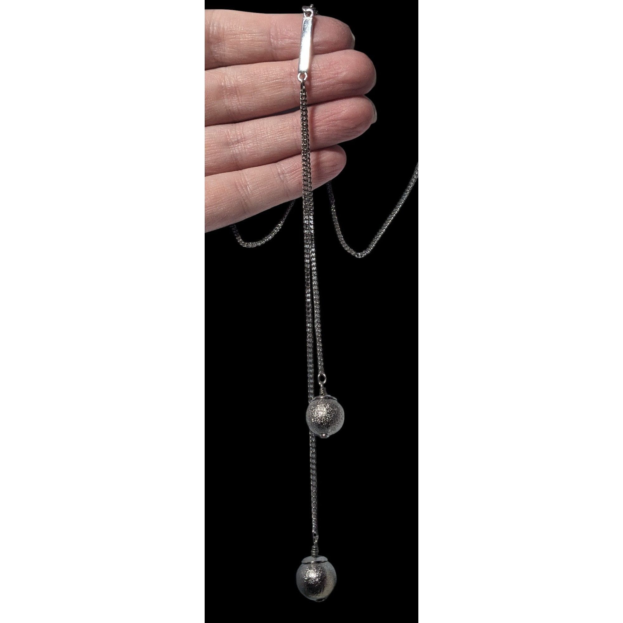 Express Express Y2K Silver Tone Metallic Ball Drop Necklace Size ONE SIZE - 2 Thumbnail