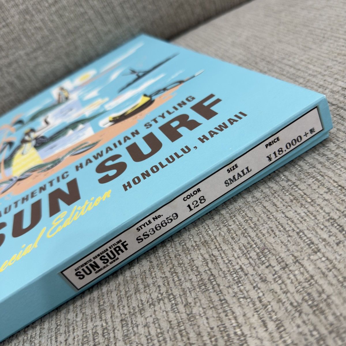 Sun Surf Sun Surf Special Edition SS36659 ( The Royal Wagon ) Size US S / EU 44-46 / 1 - 11 Thumbnail