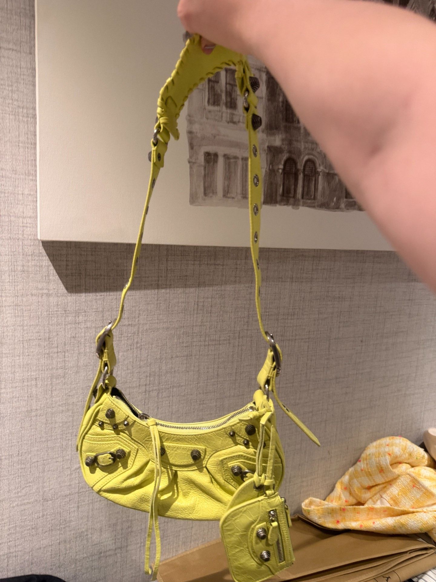 Balenciaga Balenciaga Le Cagole Lemon Yellow XS Bag Size ONE SIZE - 1 Thumbnail