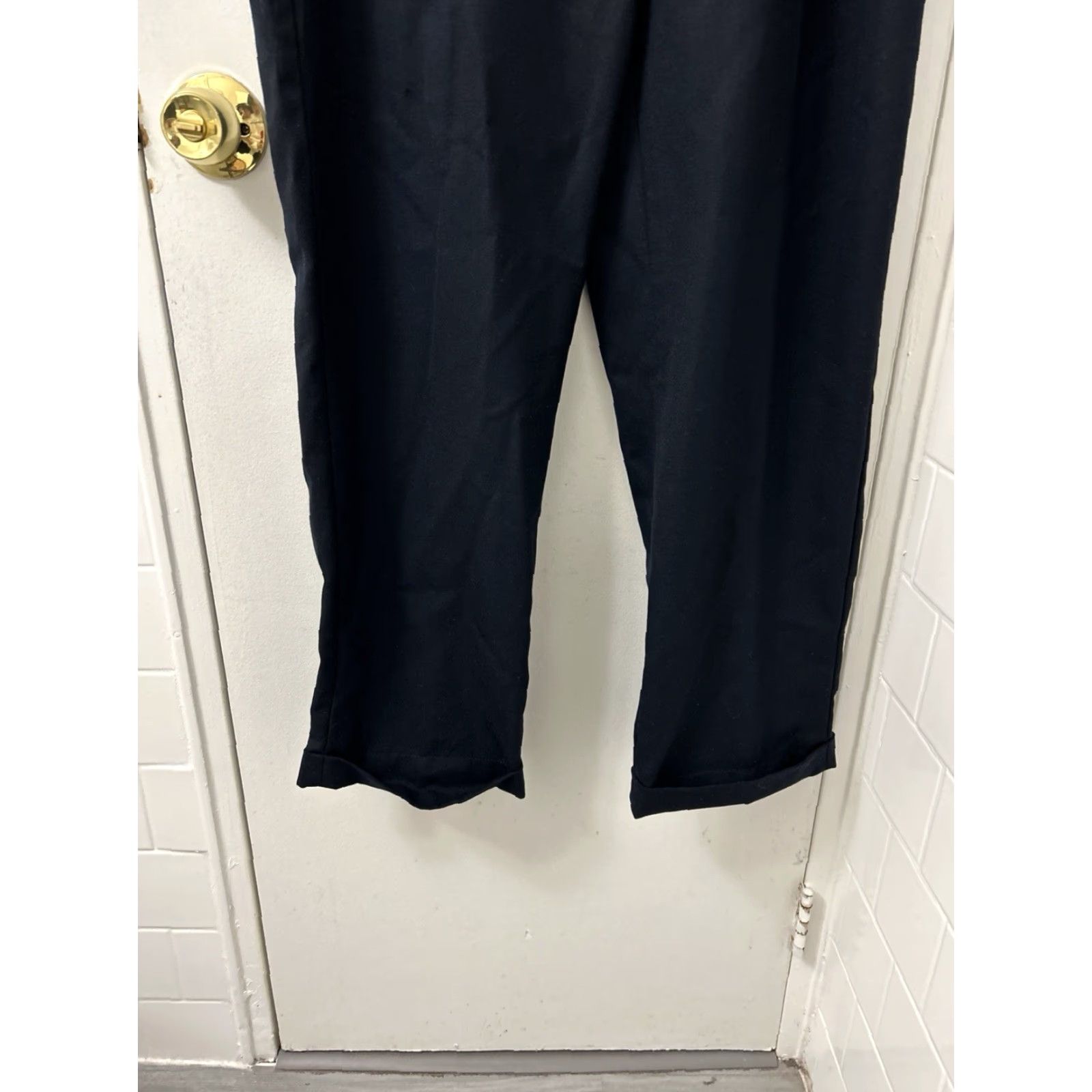 Vintage LL Bean Dress Pants Mens 34x31 Navy 100% Wool Classic Fit YKK Pleated Cuffed Size US 34 / EU 50 - 3 Thumbnail