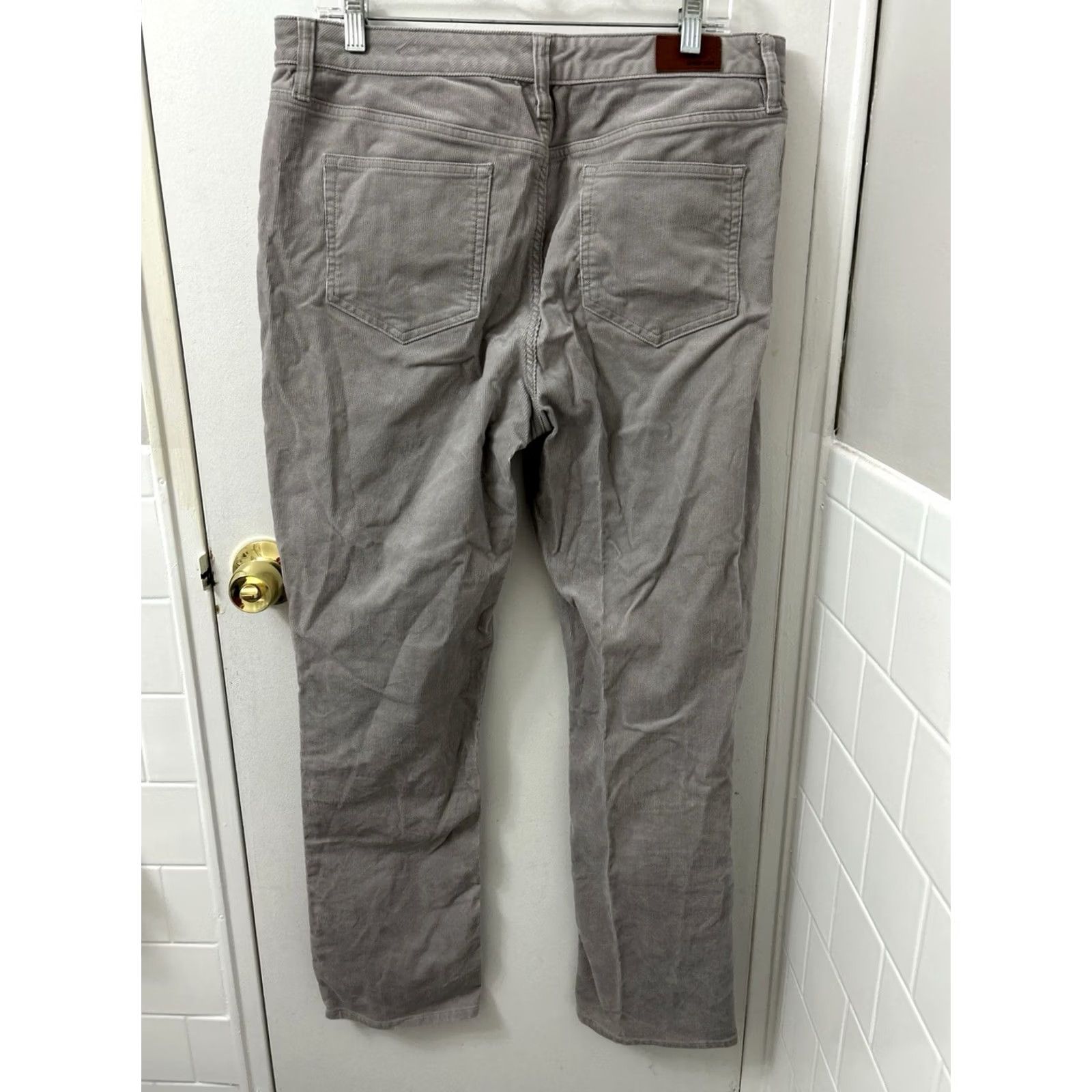 Lands' End Lands' End Corduroy Pants Womens 14 Gray 36x31 Straight Mid Rise Zipper Button Pockets Stretch Comfort Size 36" / US 14 / IT 50 - 6 Thumbnail