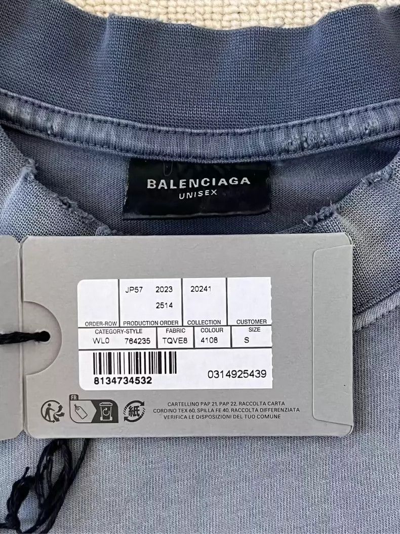 Balenciaga Balenciaga 24fw SNBN Distressed Short Sleeve Size US S / EU 44-46 / 1 - 5 Thumbnail