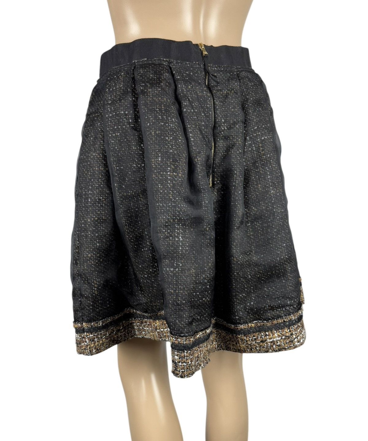 Dolce & Gabbana Dolce & Gabbana Mesh & Wool Woven Skirt size 44 Size 30" / US 8 / IT 44 - 6 Thumbnail