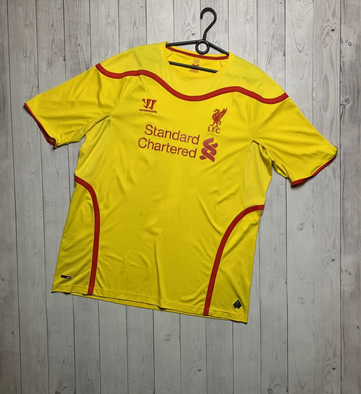 Vintage Vintage Liverpool soccer jersey yellow rare XXXL Size US XXL / EU 58 / 5 - 1 Thumbnail