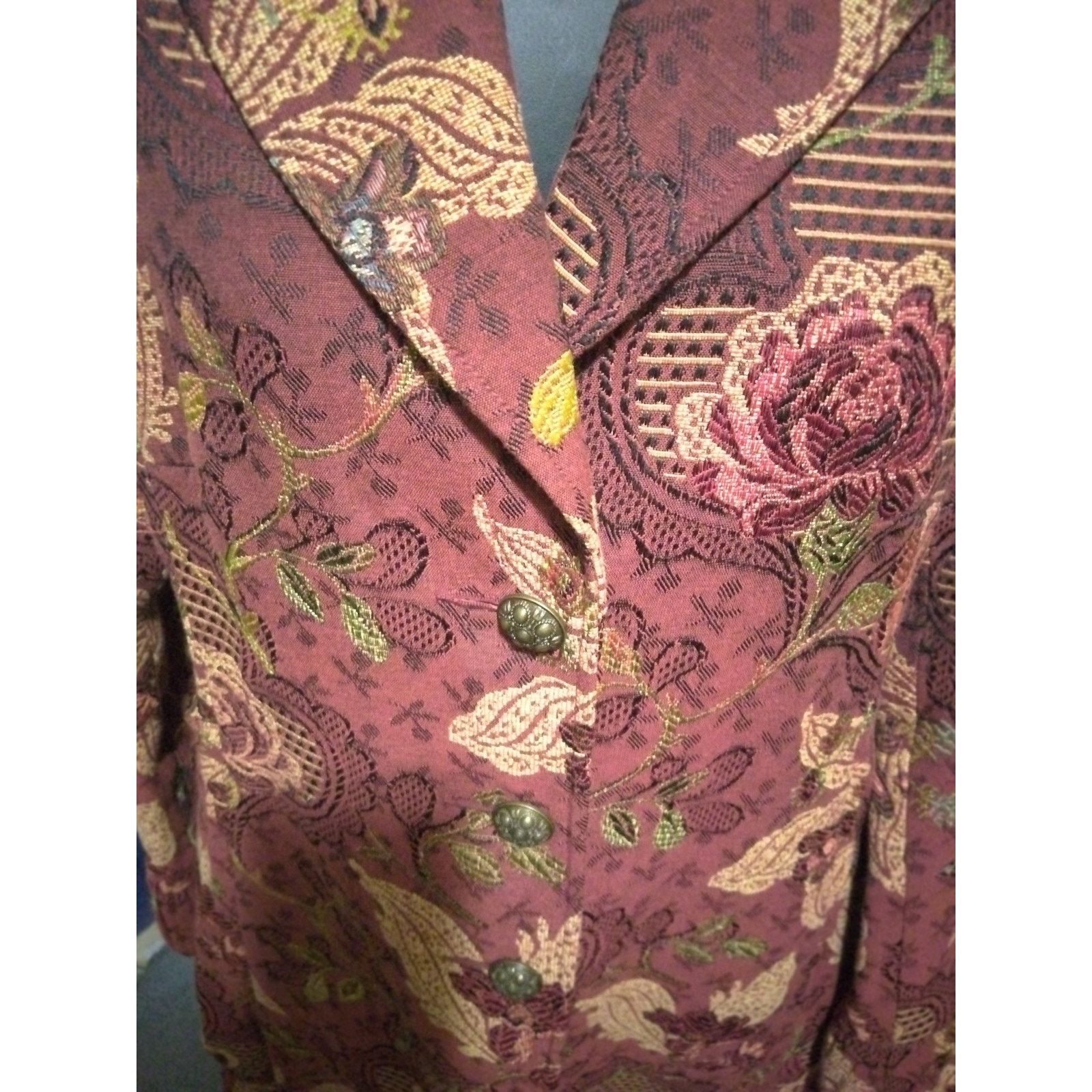 Other CABI Mulberry Tapestry Coat. Size 6 in Excellent Condition. Size M / US 6-8 / IT 42-44 - 3 Thumbnail