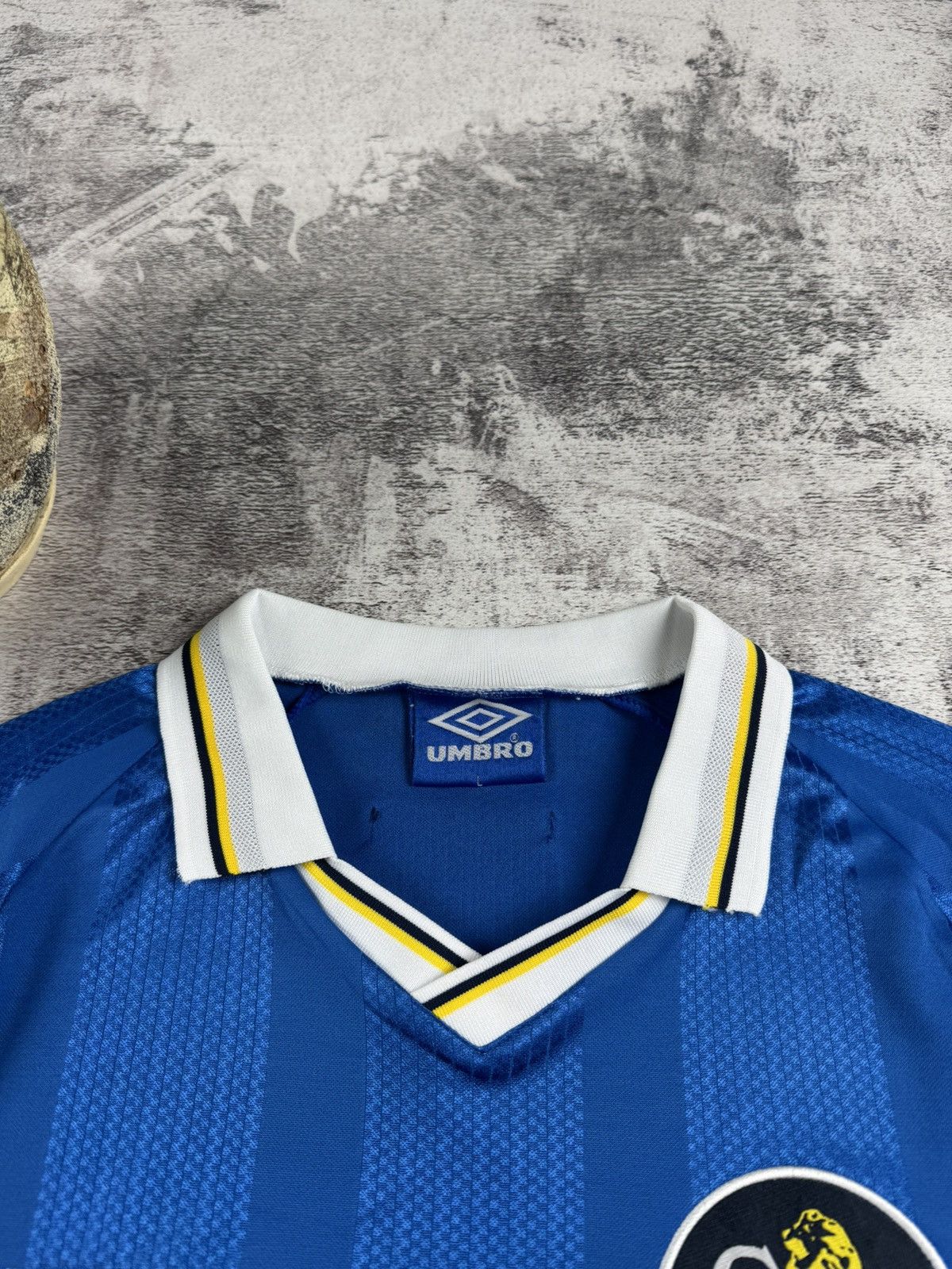 Umbro Umbro Chelsea 1997/1999 Retro Football T Shirt Jersey Tee Size US L / EU 52-54 / 3 - 11 Thumbnail