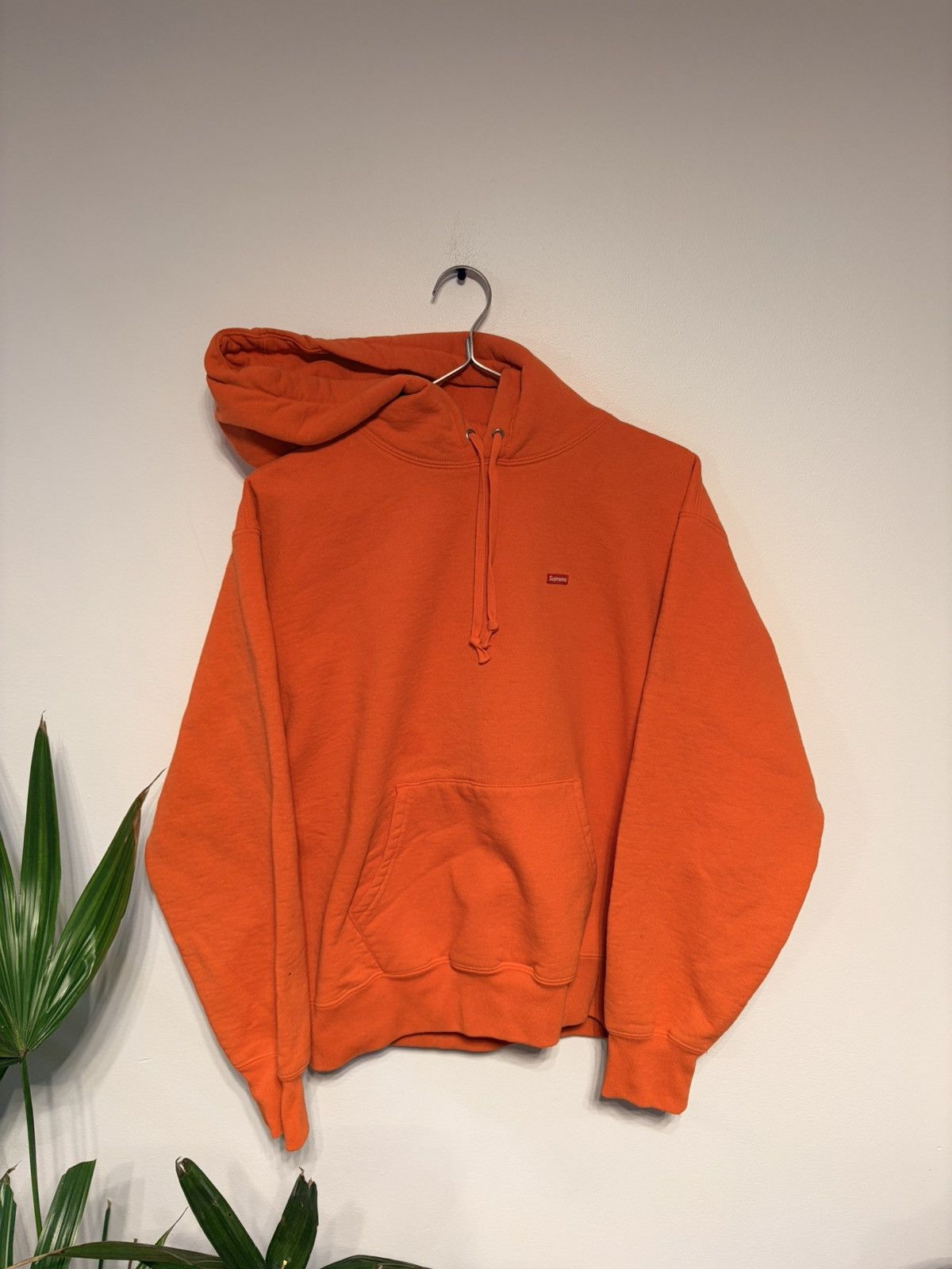 Supreme Supreme Small Box Logo Hoodie SS24 Bright Orange Size 
