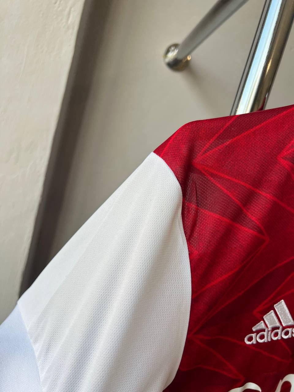 Adidas 2020/21 ARSENAL FC HOME SOCCER JERSEY FOOTBALL SHIRT ADIDAS Size US S / EU 44-46 / 1 - 9 Thumbnail