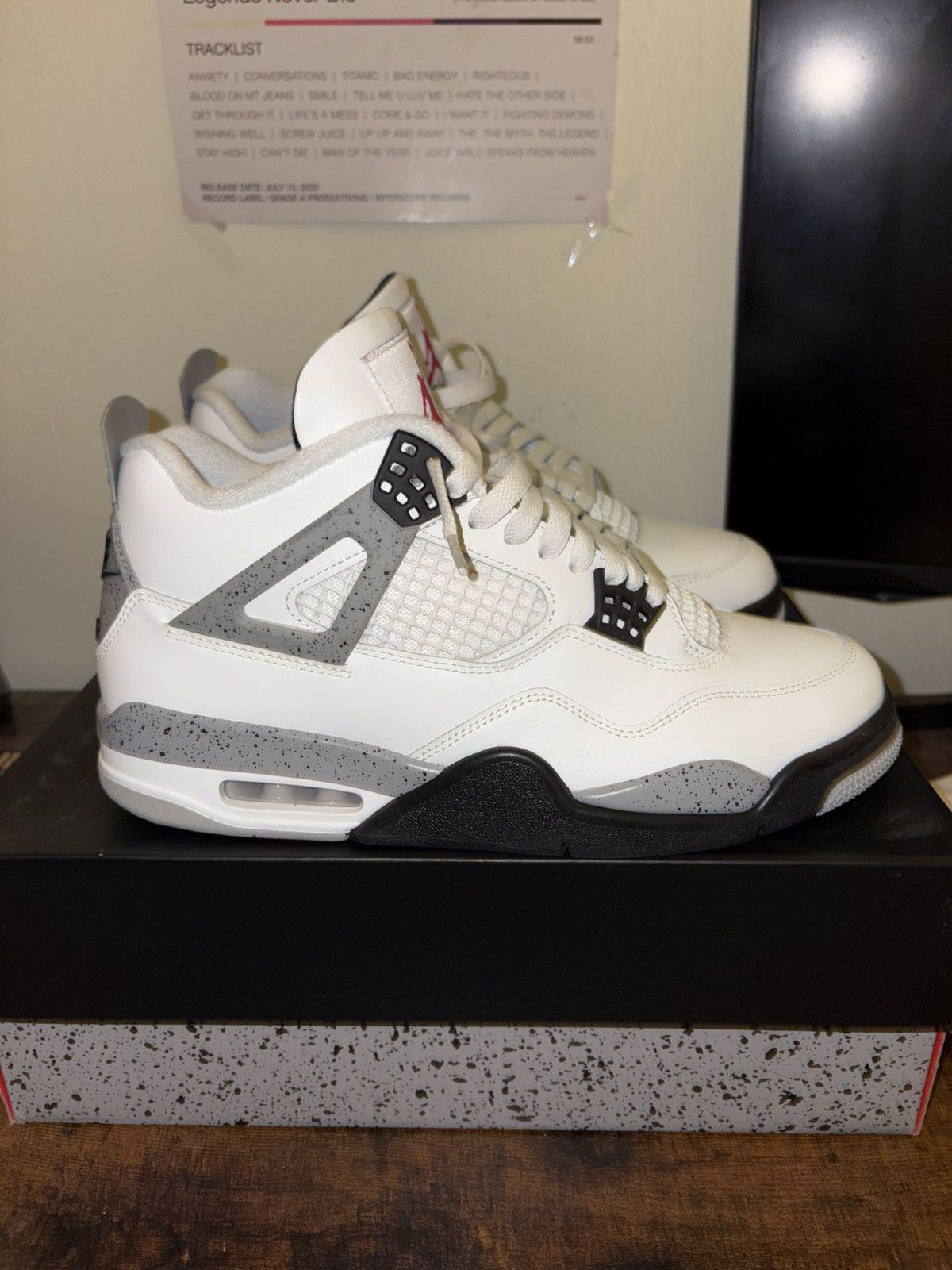Nike Jordan 4s Retro White Cement (2025) Size US 10.5 / EU 43-44 - 4 Thumbnail