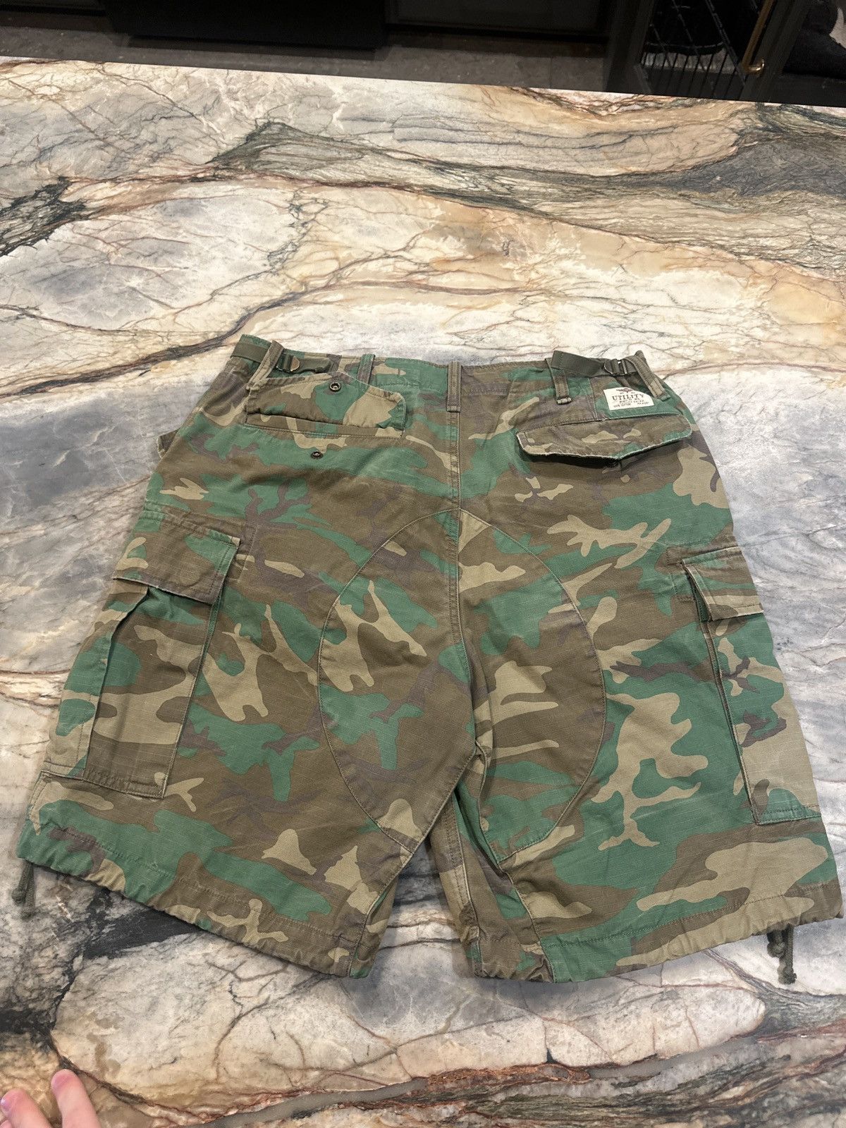 Polo Ralph Lauren Polo Ralph Lauren Camo Shorts Size US 33 - 9 Thumbnail