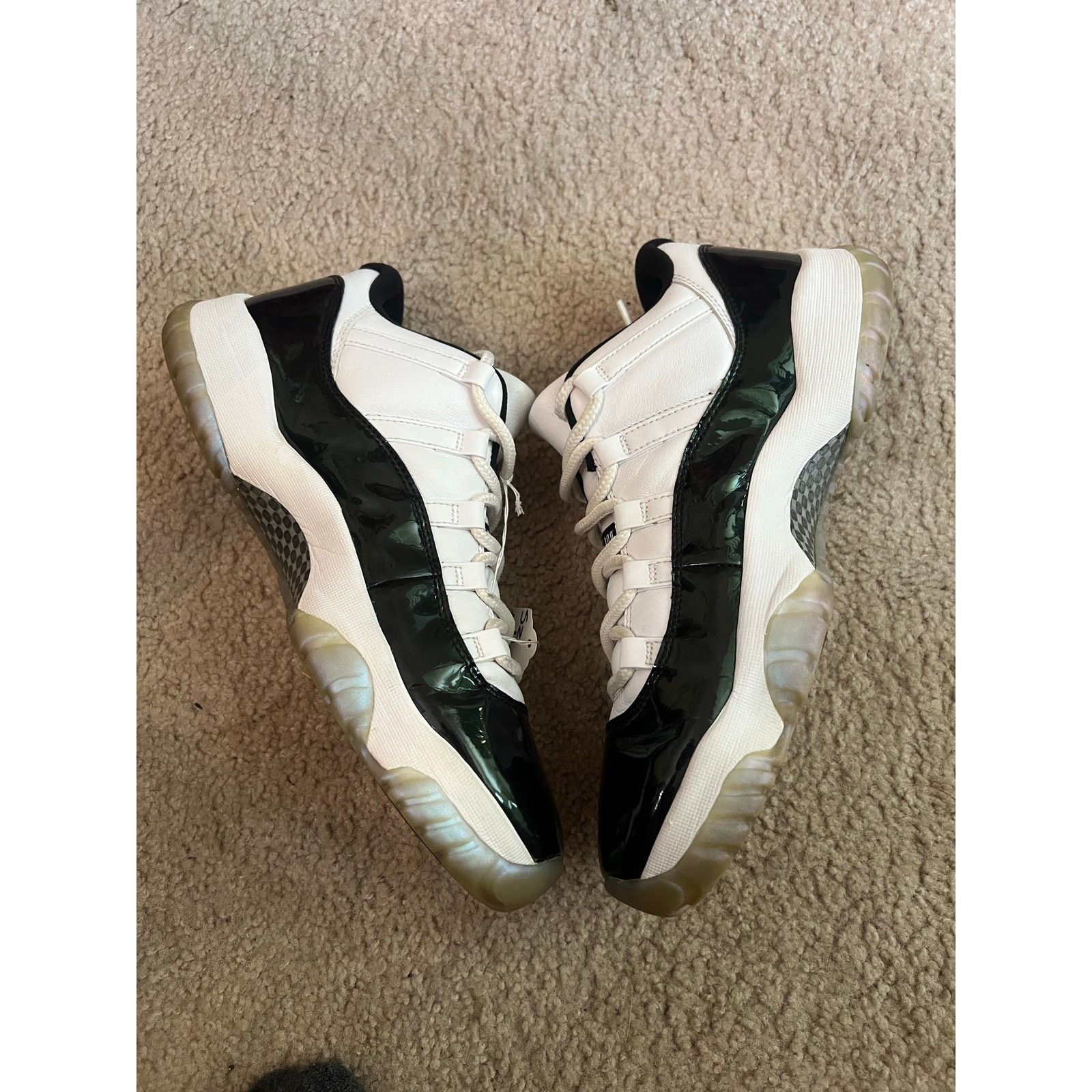Jordan Brand Jordan 11 Low Easter Size 11 Size US 11 / EU 44 - 2 Thumbnail