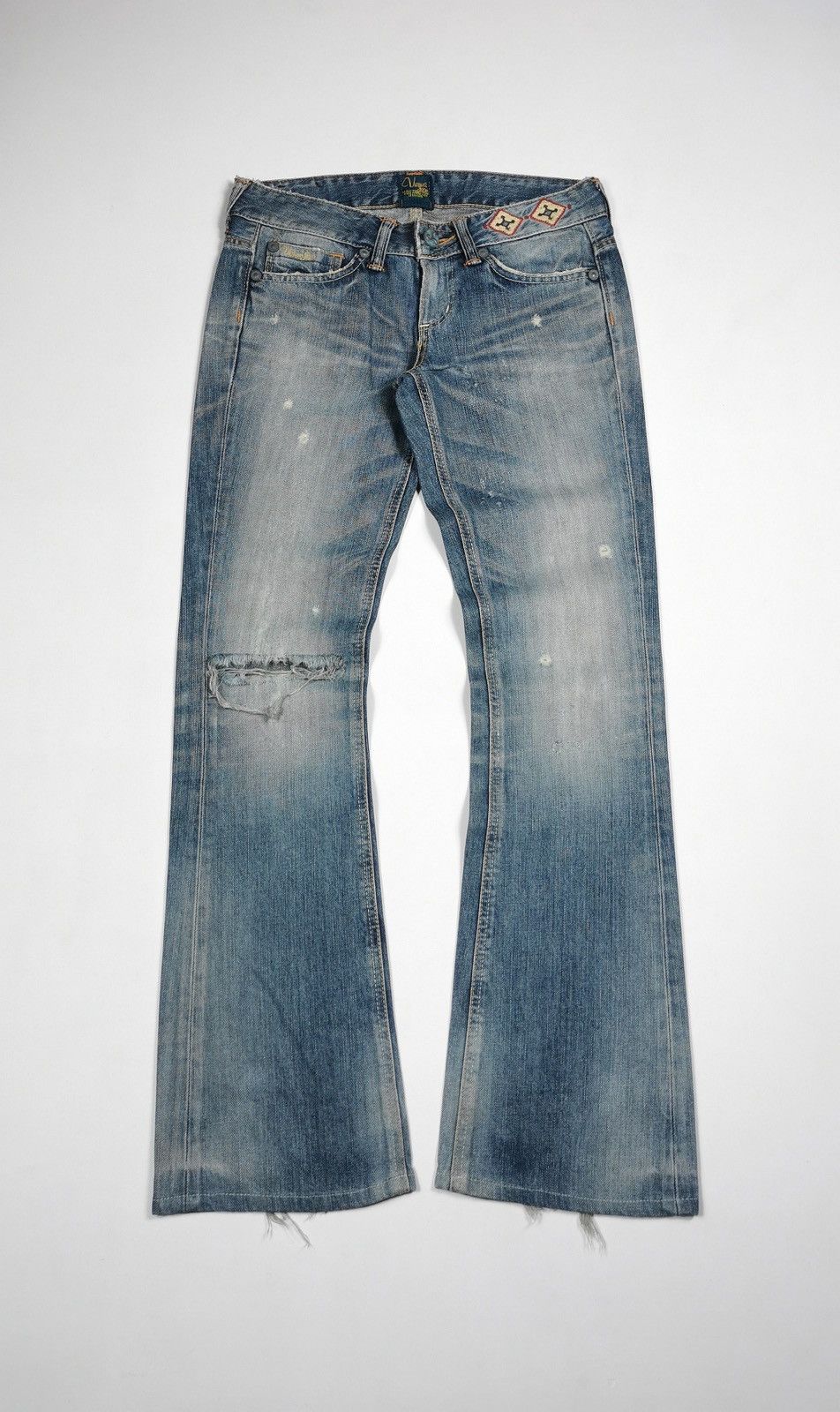 Edwin Flare Bootcut Edwin Something Vienus Distressed Jeans Size 30" / US 8 / IT 44 - 2 Thumbnail
