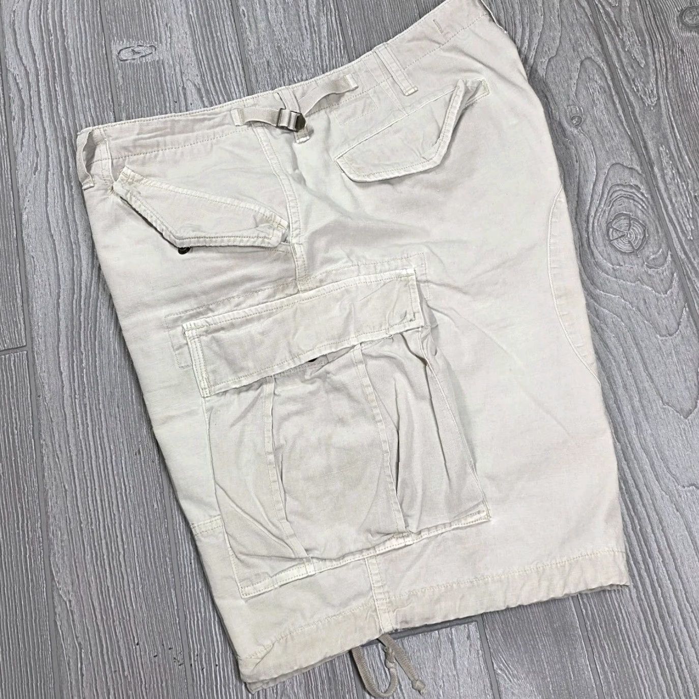 Polo Ralph Lauren Polo Ralph Lauren Cargo Shorts Mens 36 Beige Ripstop Drawstring Cargo Pocket Travel Casual Workwear Shorts Size US M / EU 48-50 / 2 - 5 Thumbnail
