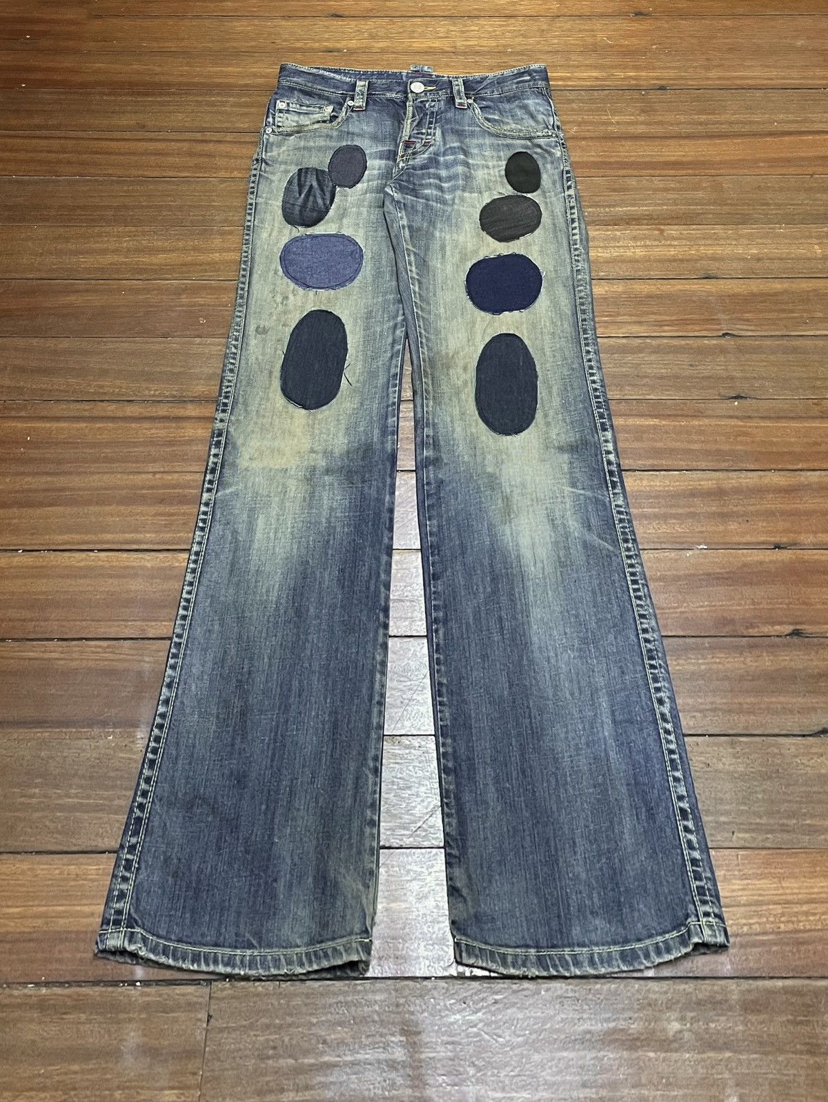 Le Grande Bleu (L.G.B.) Rare Design Vintage Dsquared2 Patchwork Flared Jeans 2000s Size US 33 - 1 Thumbnail