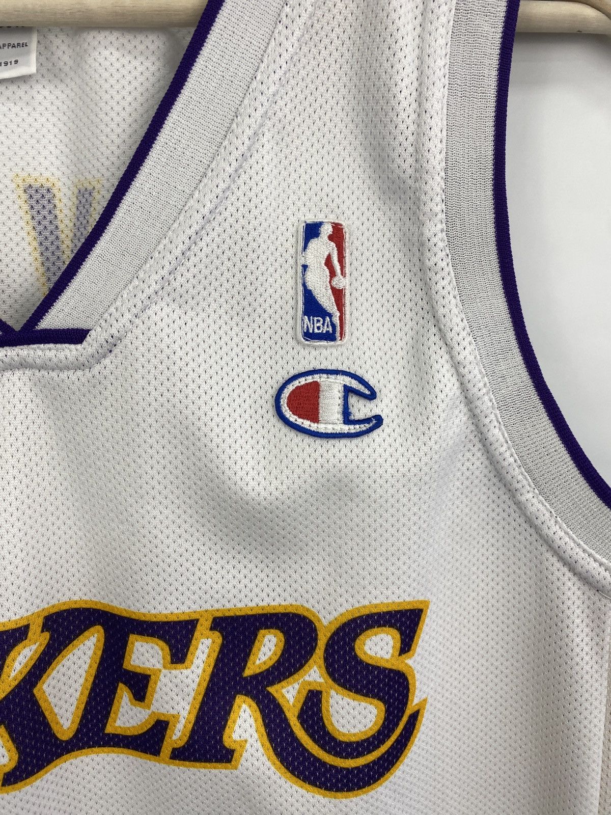 Champion 🇺🇸 Vintage Y2K Kobe Bryant 24 Champion L A Lakers Jersey Rare Size US L / EU 52-54 / 3 - 6 Thumbnail