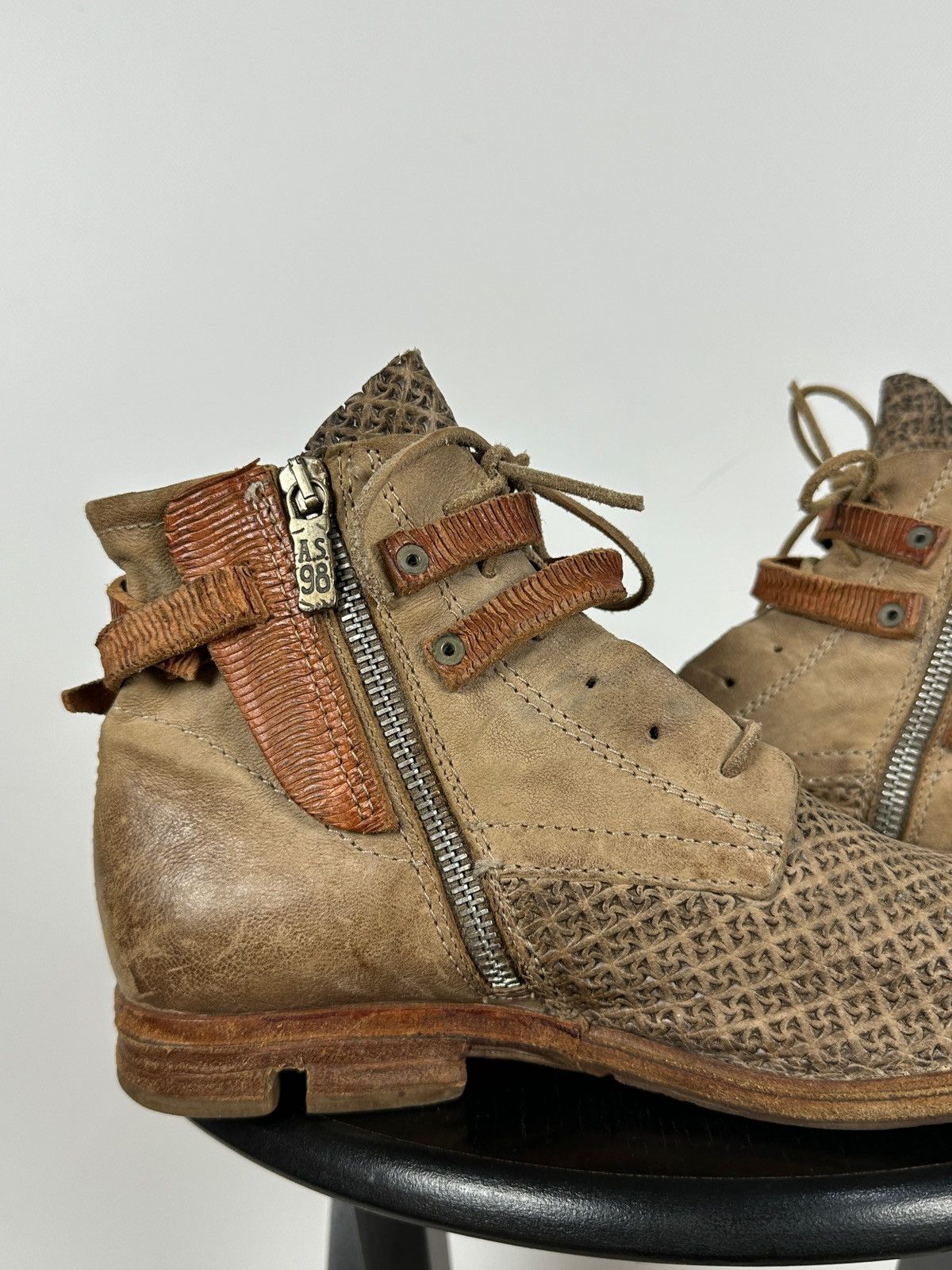 A.S.98 A.S.98. Airstep Beige Leather Biker Buckle Strap Ankle Boots Size US 8 / IT 38 - 17 Thumbnail