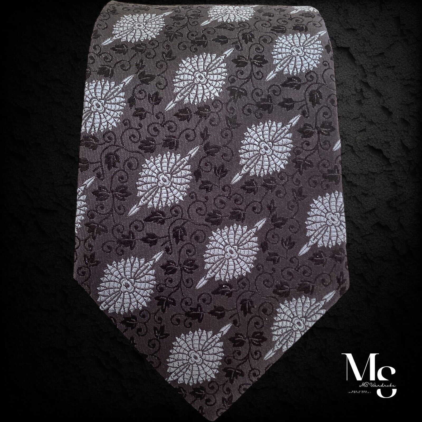 Emanuel Ungaro EMANUEL UNGARO Black Geometric Silk Tie Made In Italy W: 3.5 Size ONE SIZE - 5 Thumbnail