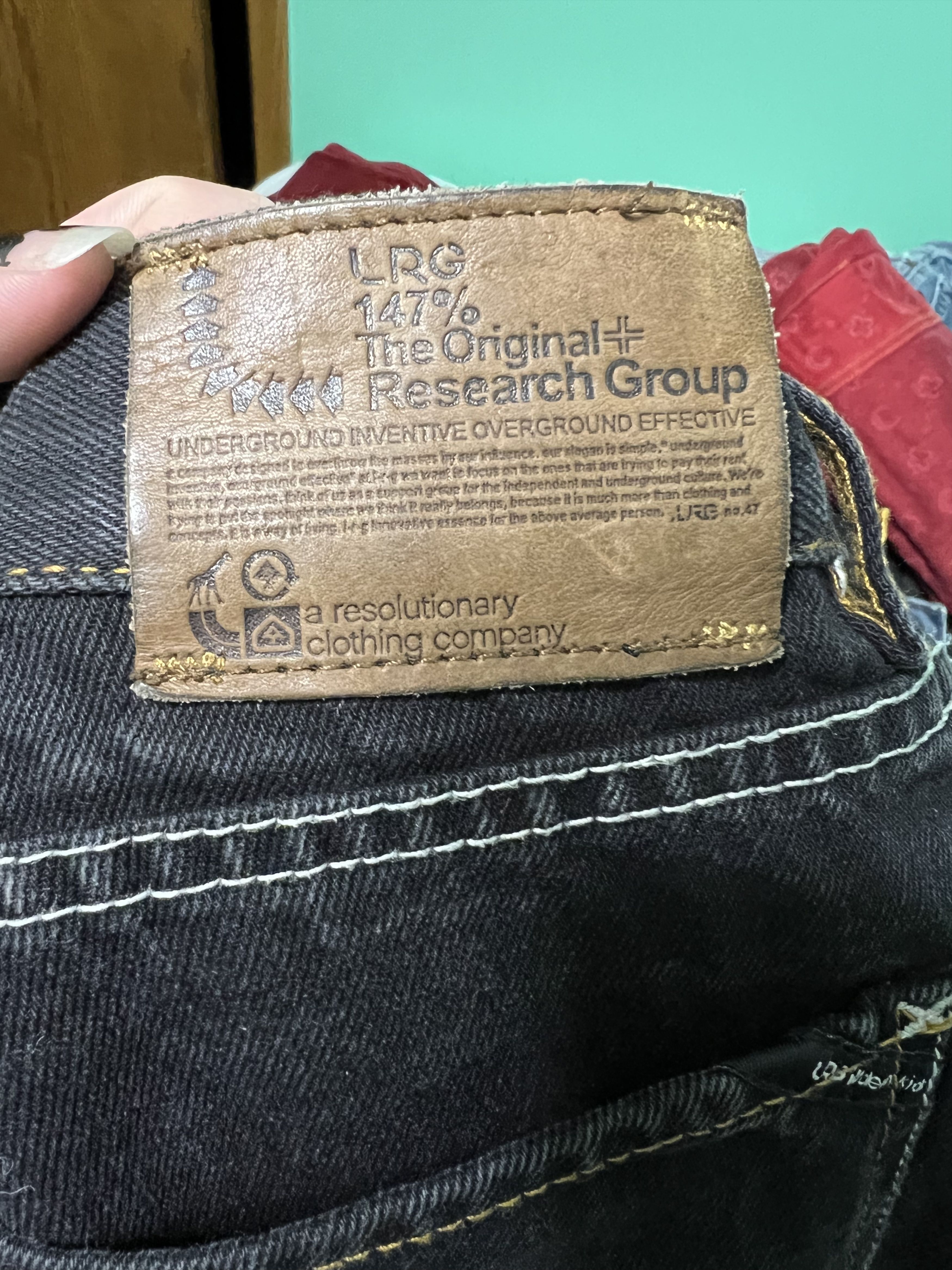 LRG Embroidered Crest Denim Size US 44 / EU 60 - 11 Thumbnail
