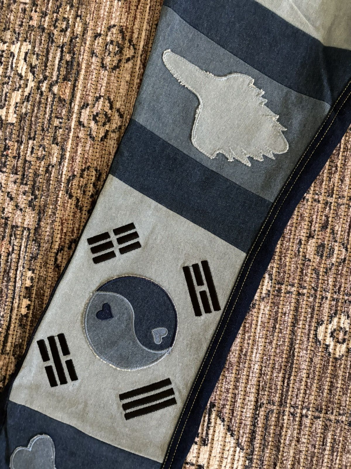 Whensmokeclears WhenSmokeClears Denim Patchwork/Embroidered Jeans Size US 28 / EU 44 - 3 Thumbnail