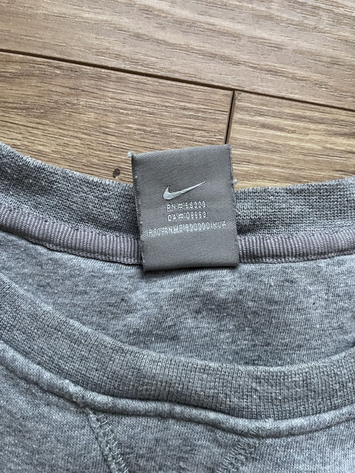 Nike 90’s NIKE BIG LOGO SPELLOUT SWOOSH RETRO RARE CREWNECK Y2K Size US XL / EU 56 / 4 - 4 Thumbnail