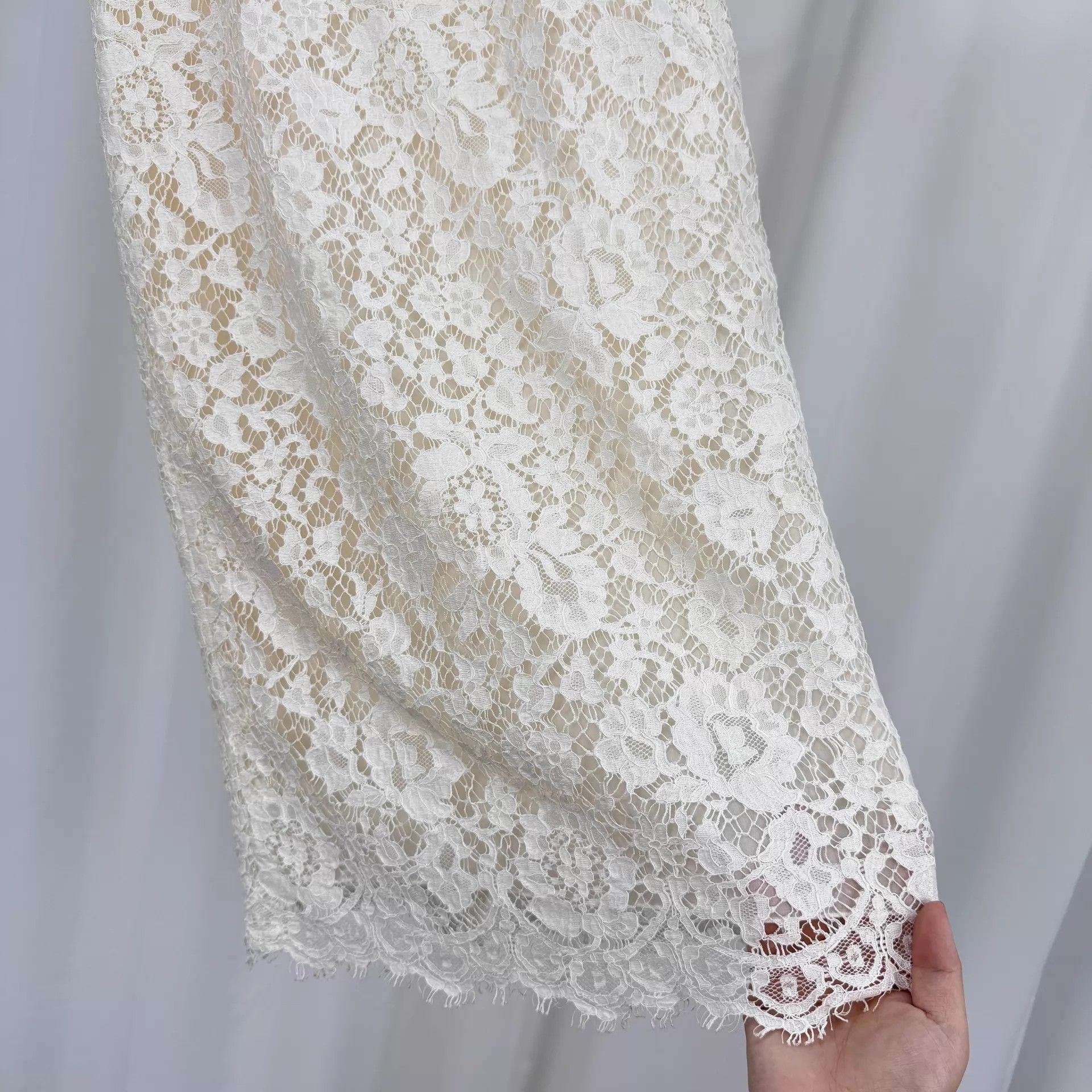 Dolce & Gabbana Dolce&Gabbana Lace Skirt 40 99 New KL11435 Size 27" / US 4 / IT 40 - 4 Thumbnail