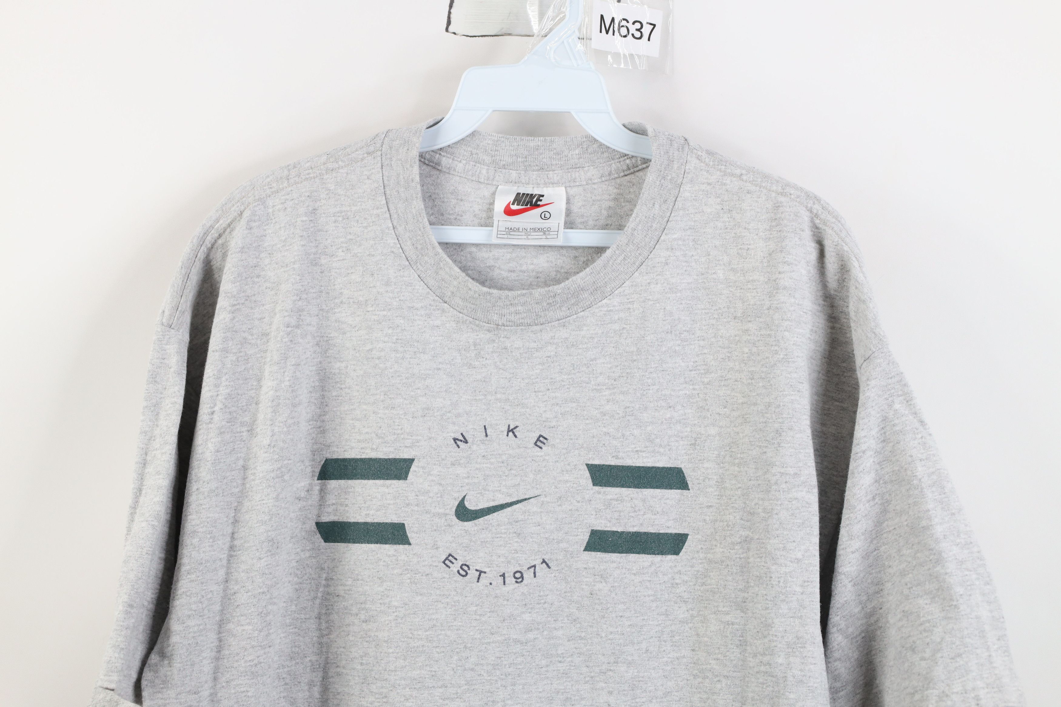 Nike Vintage 90s NIke Travis Scott Center Swoosh T-Shirt Gray Size US L / EU 52-54 / 3 - 2 Thumbnail