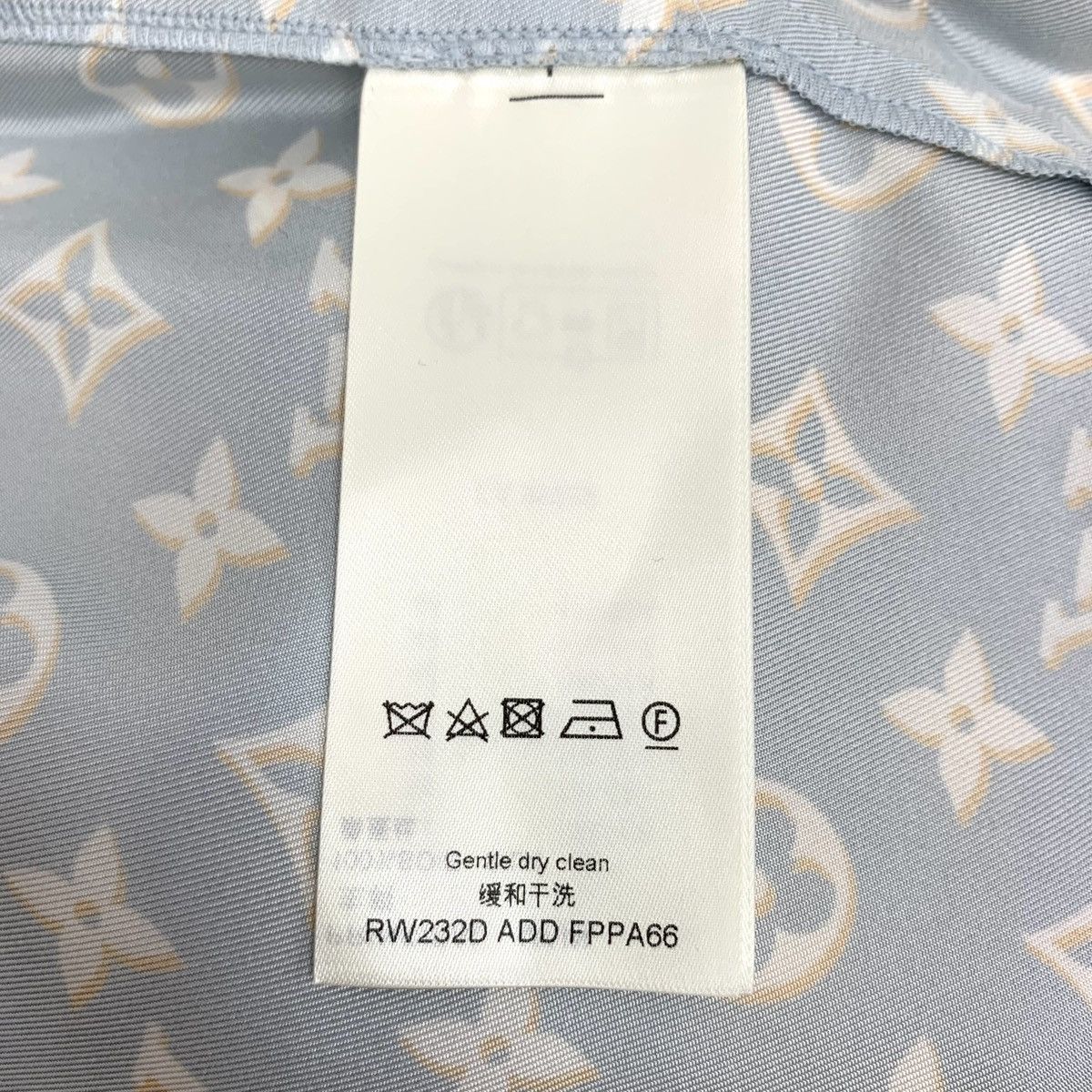 Louis Vuitton Louis Vuitton Full Logo Monogram Silk Casual Shorts K26WX Size 24" / US 00 / IT 34 - 7 Thumbnail