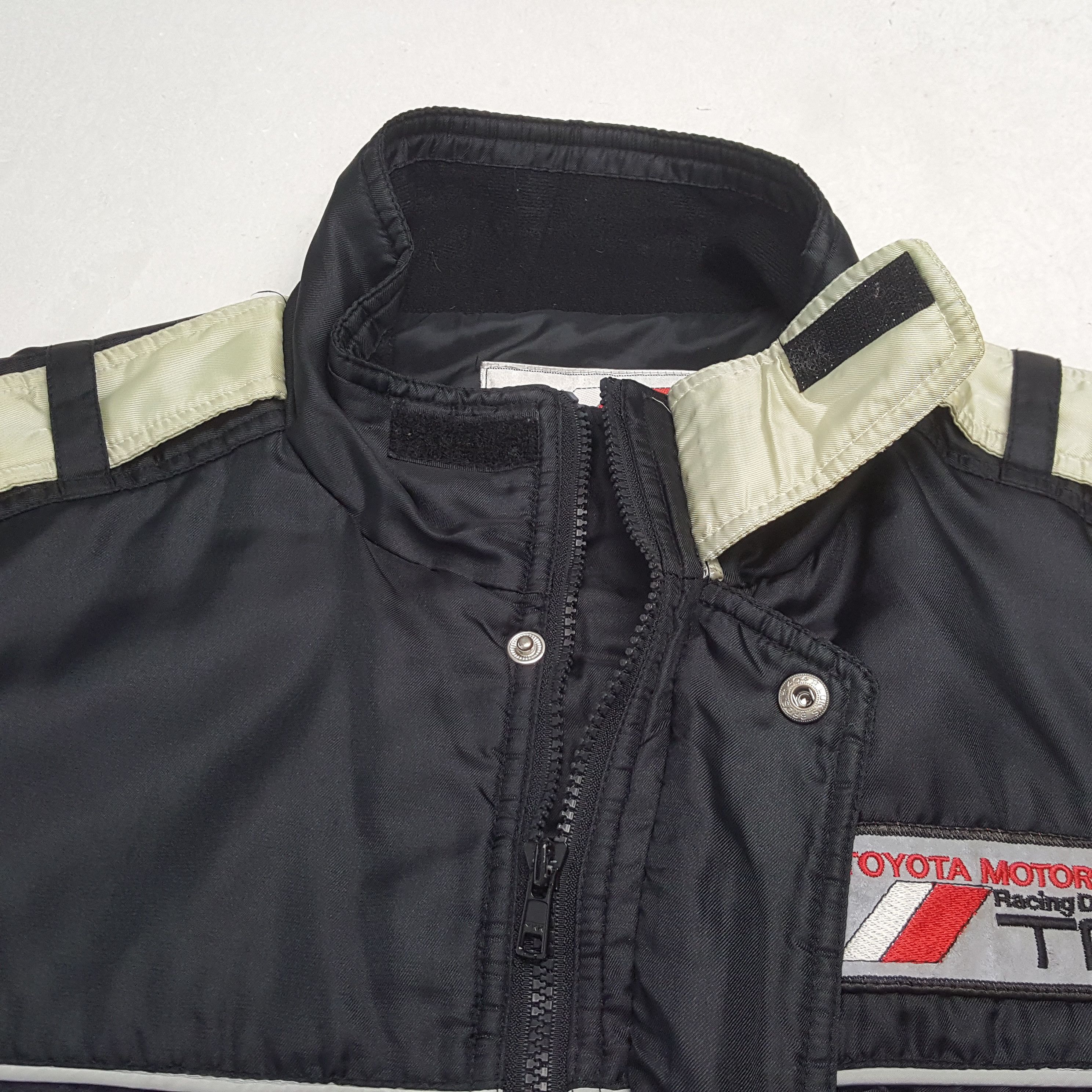 Formula 1 Vintage Toyota Racing Development Motorsport Jacket C300N17 Size US L / EU 52-54 / 3 - 7 Thumbnail