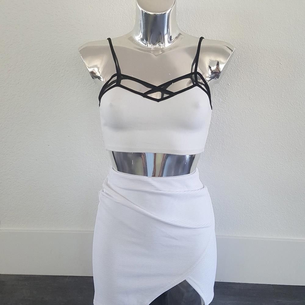 Designer White Black Caged Melville Cropped Tank Size ONE SIZE - 1 Thumbnail