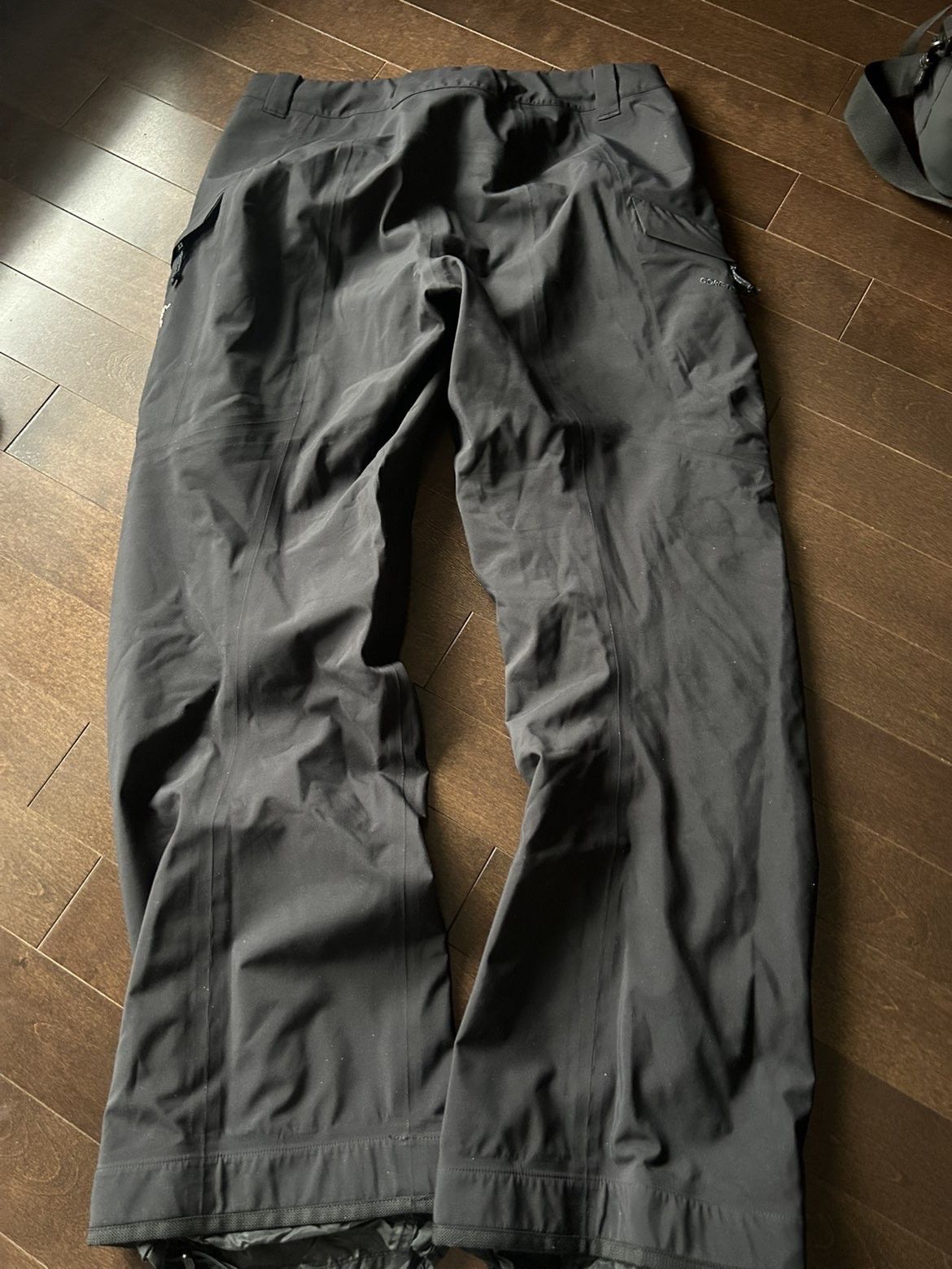 Arc'teryx Vintage Arcteryx Theta AR Ski Snow Pants WOMEN’S Men’s 34x32 Size US 34 / EU 50 - 16 Thumbnail