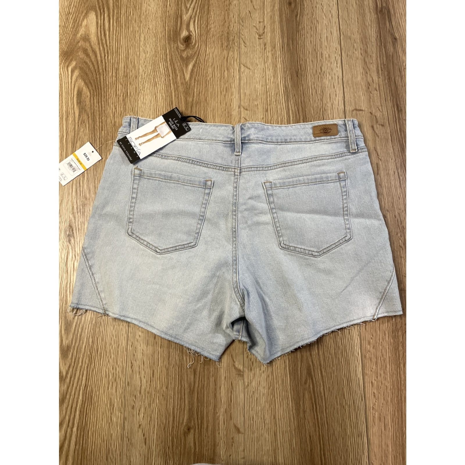 Vintage VINTAGE Sofia by Sofia Vergara Women’s Denim Cut-Off Shorts Sz 12 Mid Rise Blue Cotton Blend NWT Size 34" / US 12 / IT 48 - 2 Thumbnail
