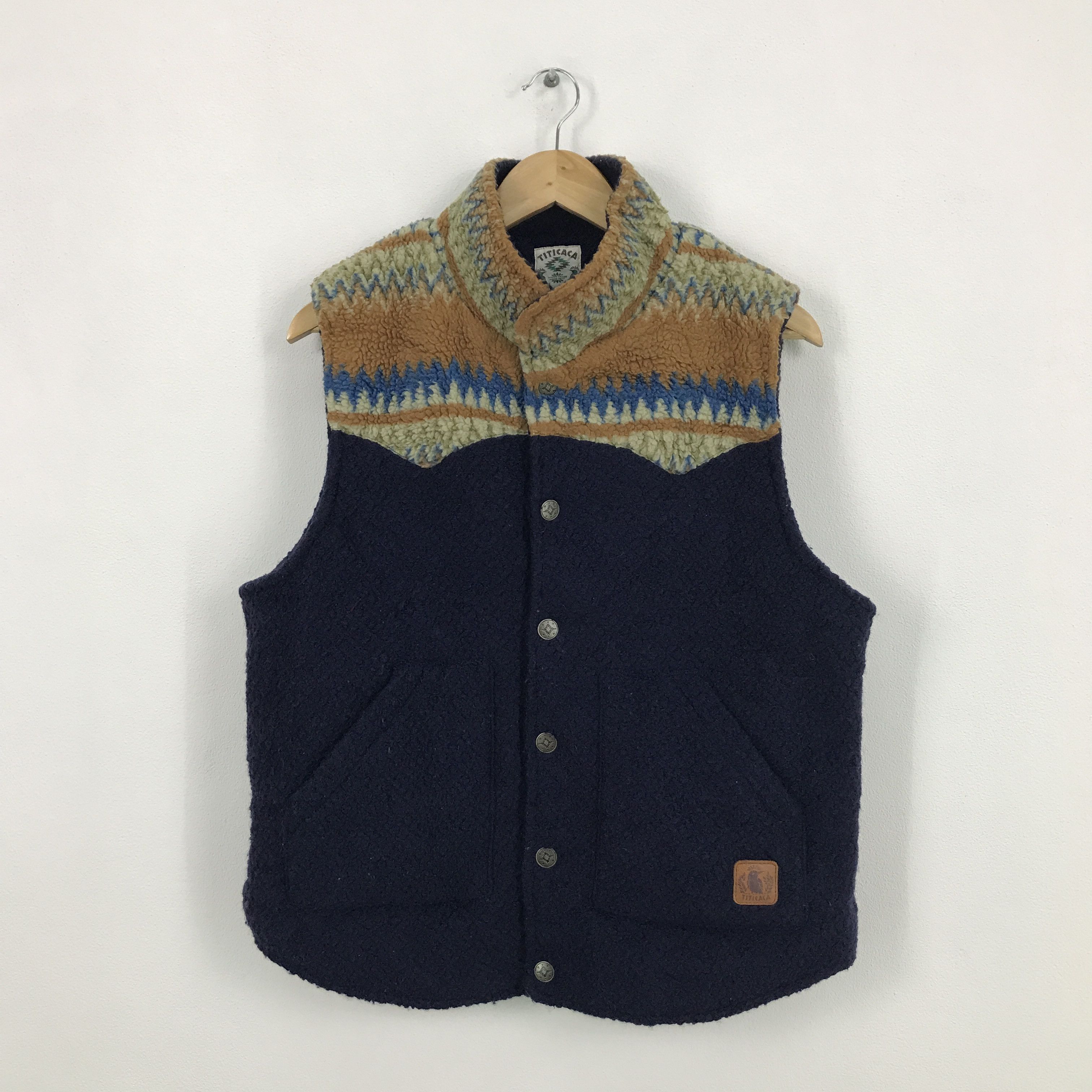 Japanese Brand tatacaca Navajo Wool snap button vest jacket Size US L / EU 52-54 / 3 - 1 Thumbnail
