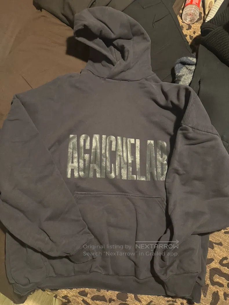 Balenciaga Balenciaga Letter Print Hooded Drop Shoulder Long Sleeve S Size US L / EU 52-54 / 3 - 1 Thumbnail