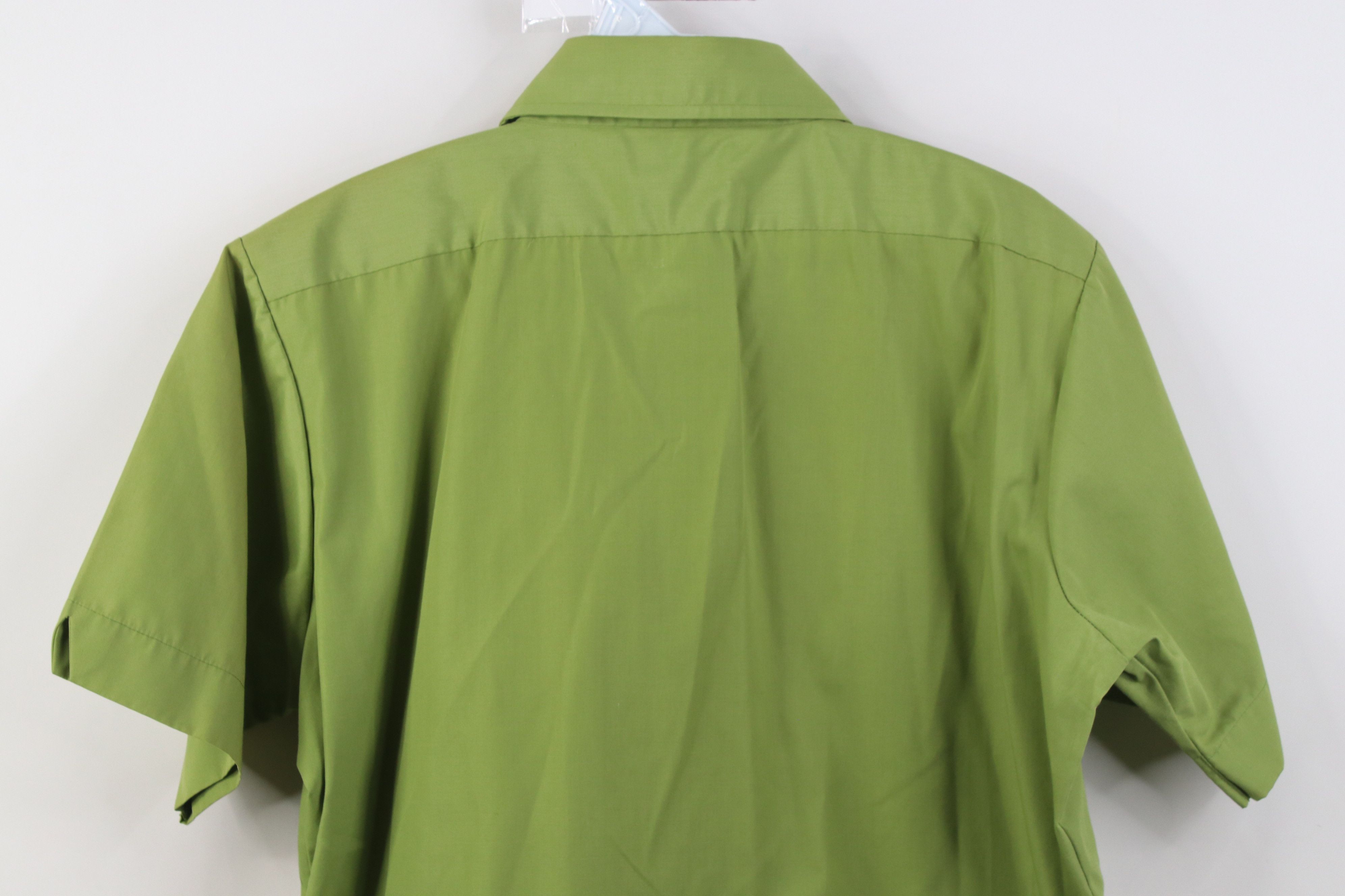 Vintage Vintage 70s Streetwear Short Sleeve Button Shirt Green Size US M / EU 48-50 / 2 - 10 Thumbnail