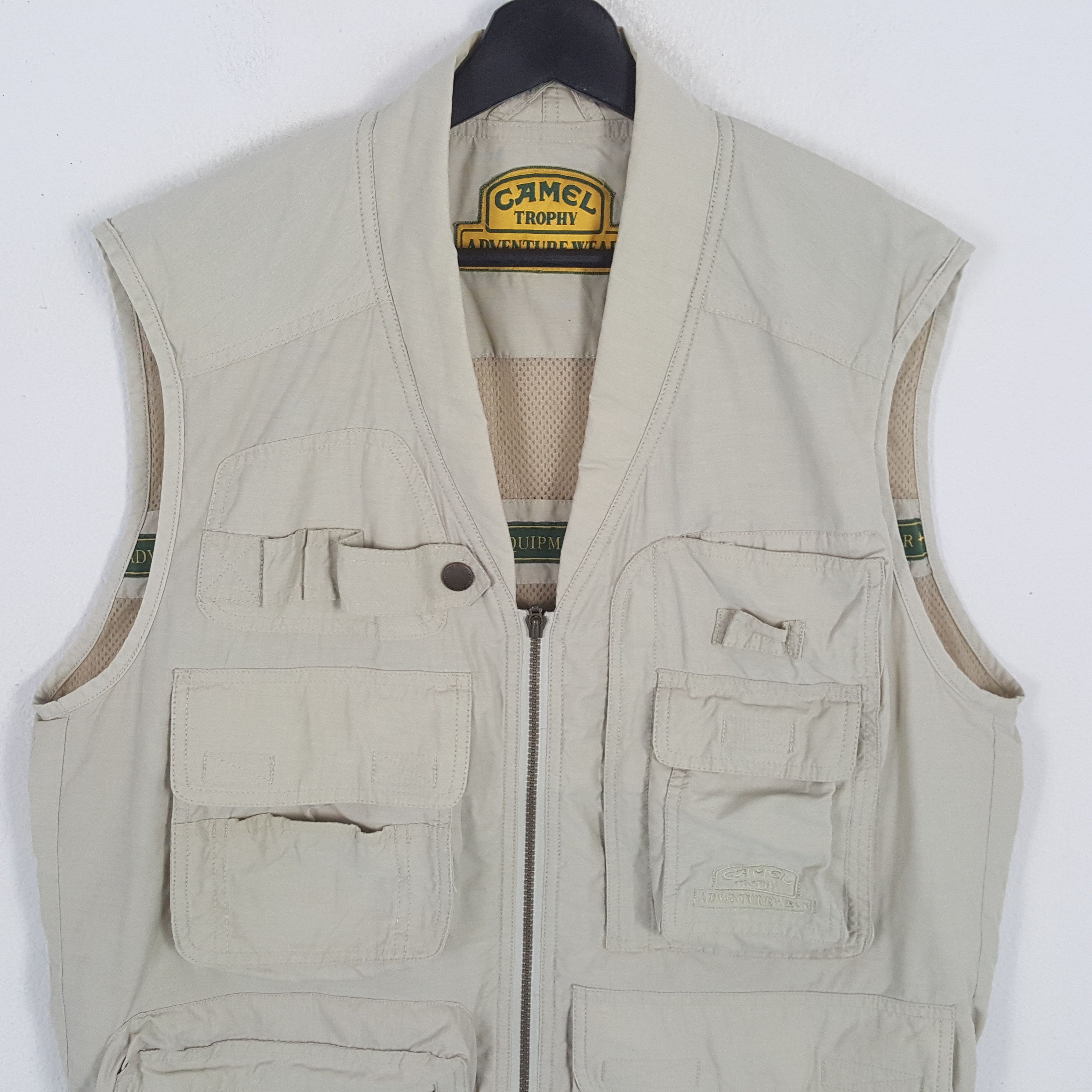 Camel × Vintage CAMEL Adventure Wear Nice Design Vest Size US L / EU 52-54 / 3 - 2 Thumbnail