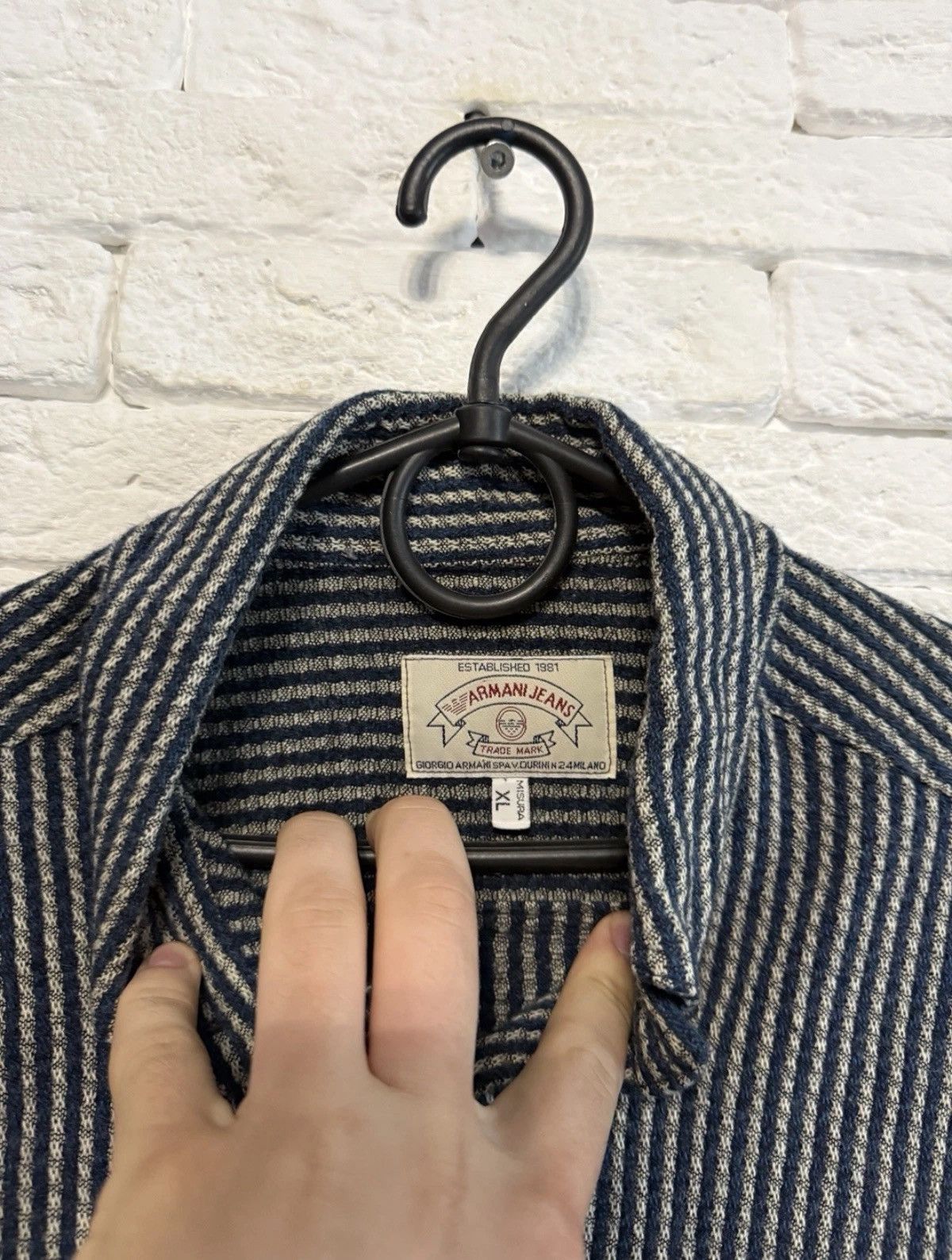 Armani Vintage Rare Giorgio Armani Jeans Shirt Italy Made Sz XL Size US XL / EU 56 / 4 - 4 Thumbnail