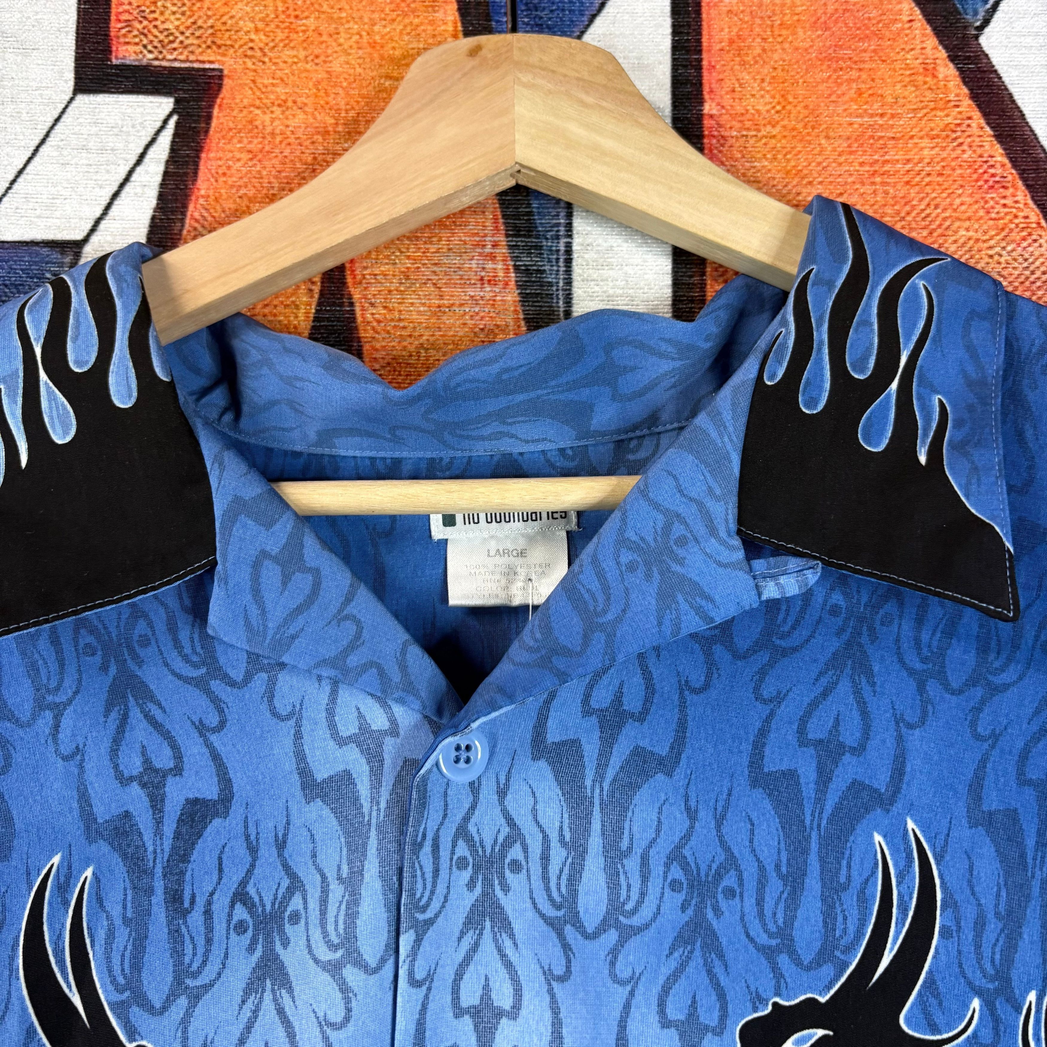 Other Y2K No Boundaries Blue Dragon Flames Rayon Button Up Size L Size US L / EU 52-54 / 3 - 2 Thumbnail