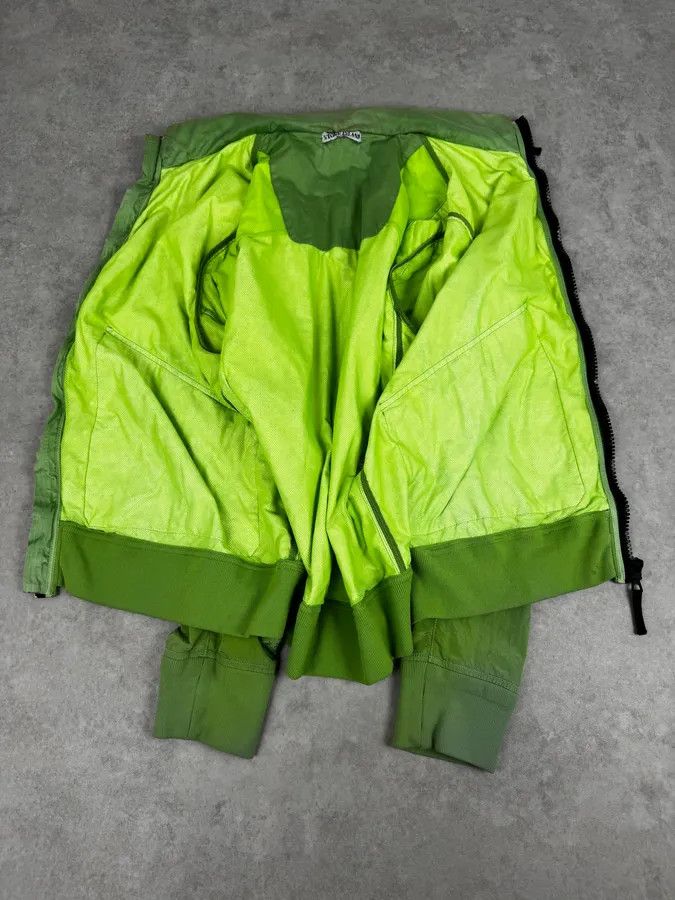 Stone Island 2000s Stone Island Green Shiny Removable Hood Technical Jacket Size US L / EU 52-54 / 3 - 8 Thumbnail