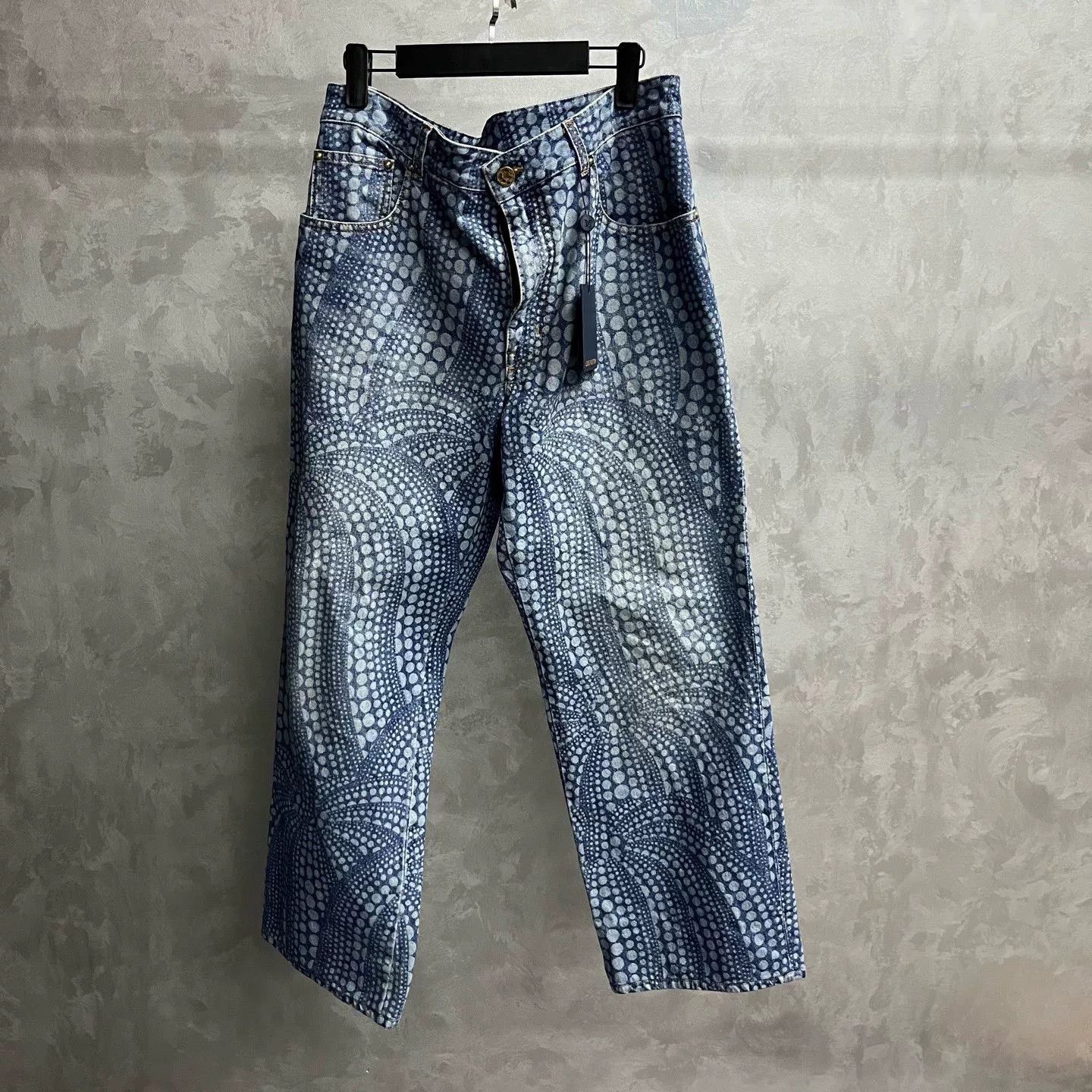 Louis Vuitton Louis Vuitton Casual Graphic Orange Denim Jeans 28 Men Size US 28 / EU 44 - 1 Thumbnail