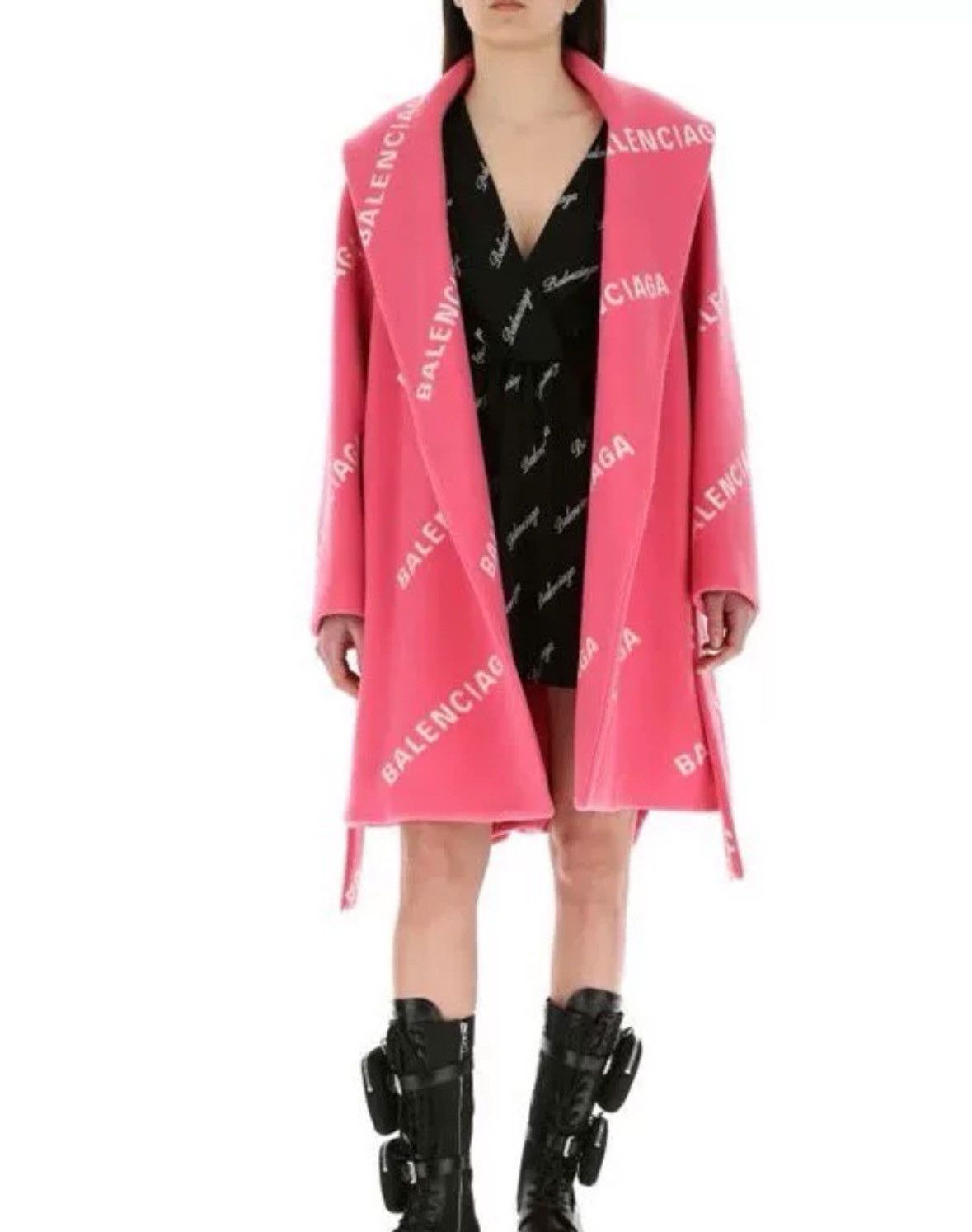 Balenciaga Balenciaga 2021 Spring/Summer Pink Logo Wool Blended Coat Size US M / EU 48-50 / 2 - 7 Thumbnail
