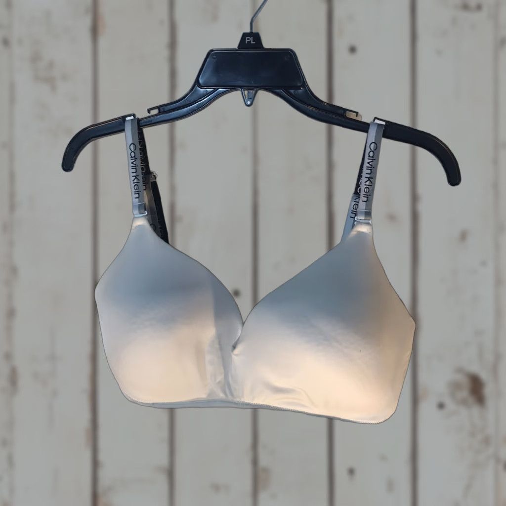 Calvin Klein Calvin Klein White Wireless Padded Bra Womens Size 34D Lightly Lined Opaque Size ONE SIZE - 1 Thumbnail