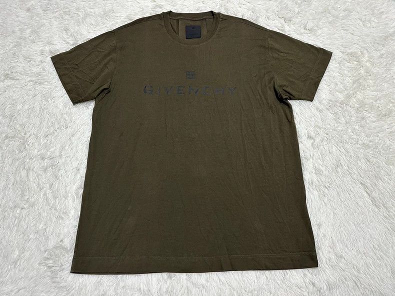 Givenchy Givenchy Men's Olive Green Short Sleeve 2506-Nextarrow Size US M / EU 48-50 / 2 - 1 Thumbnail