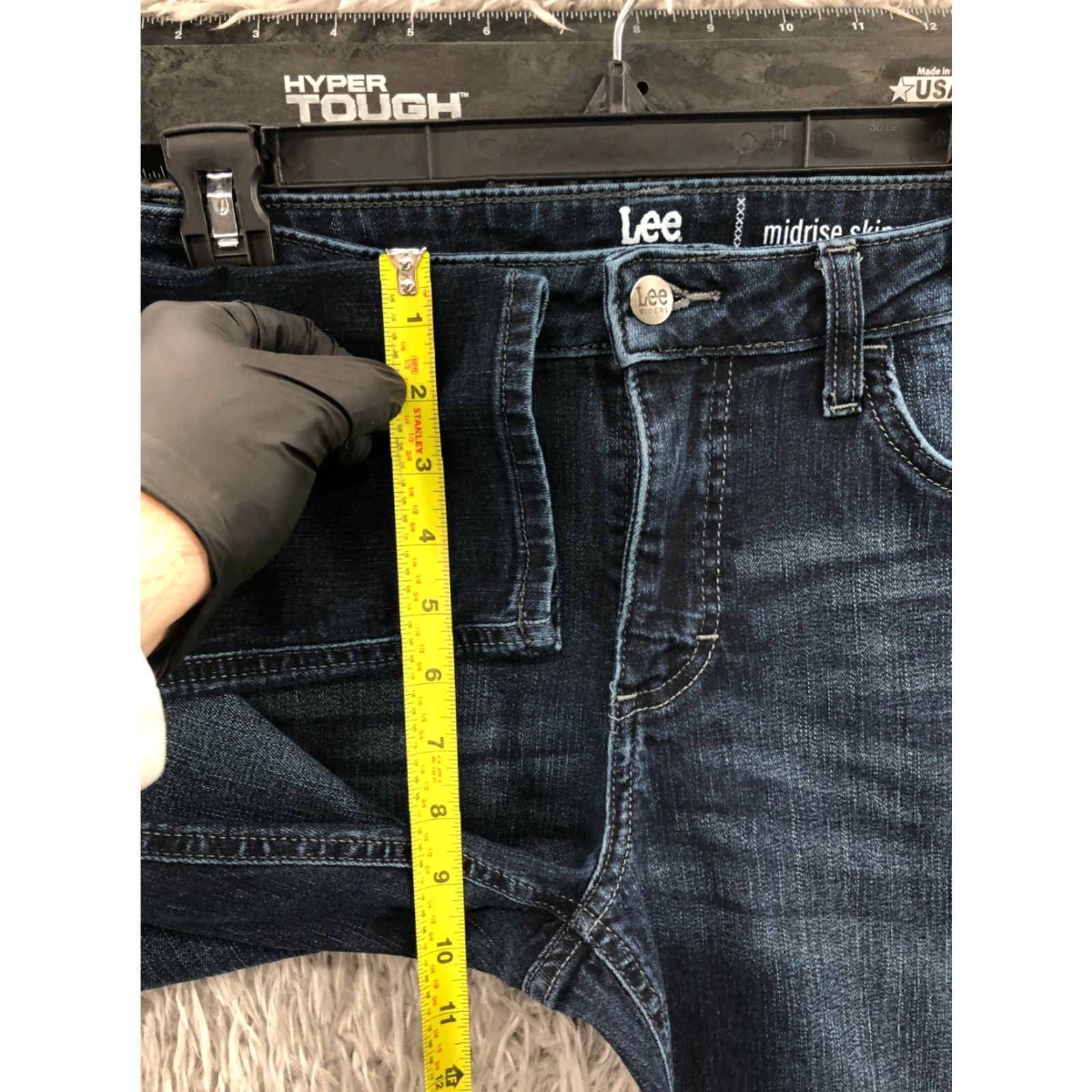 Lee Lee Riders Jeans Mid Rise Skinny Womens Size 12 Blue Dark Wash 28in Inseam Regular Fit Cotton Denim Zip Button Pockets 5-Pocket Size 34" / US 12 / IT 48 - 4 Thumbnail