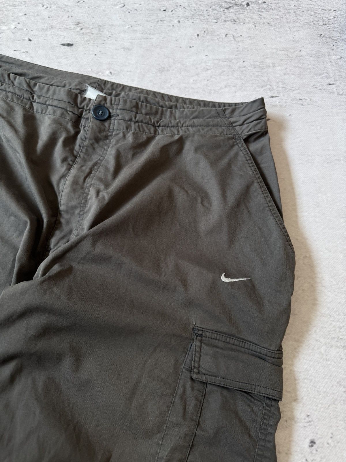 Nike × Vintage NIKE CARGO VINTAGE Y2K OVERSIZE BAGGY FIT PANTS SWEATPANTS Size US 34 / EU 50 - 7 Thumbnail