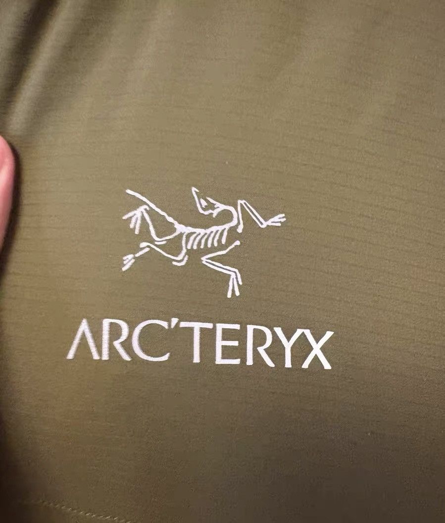 Arc'teryx Arc'teryx Atom AR Jacket Size US M / EU 48-50 / 2 - 4 Thumbnail