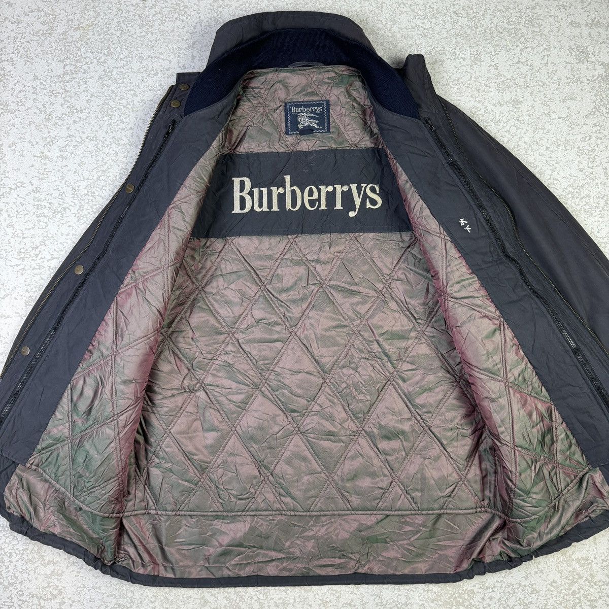 Burberry Vintage Burberrys Quilted Lining Jacket Size US S / EU 44-46 / 1 - 8 Thumbnail